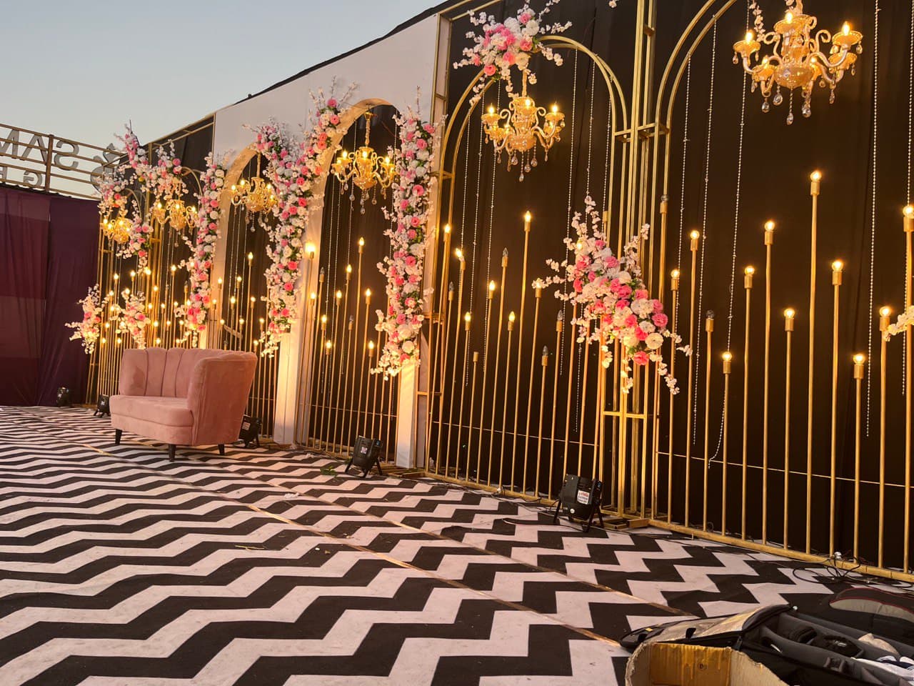 Meridian Hotel and Banquet, Surat
