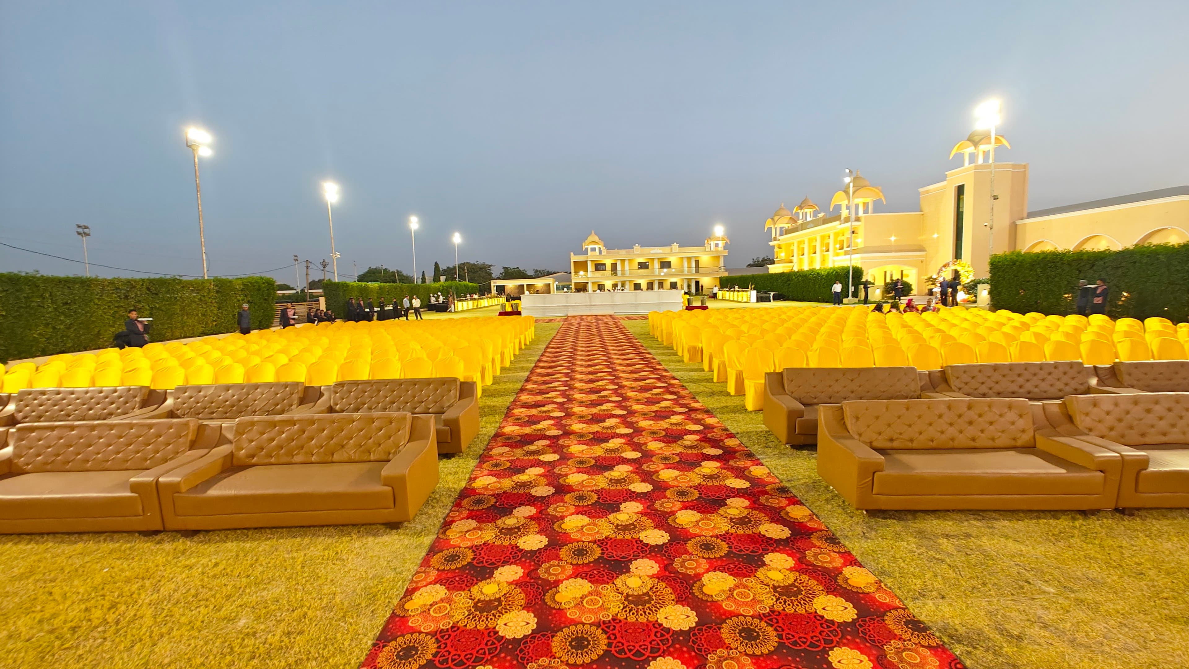 VIVANTA BANQUET HALL & PARTY LAWNS, Rajkot