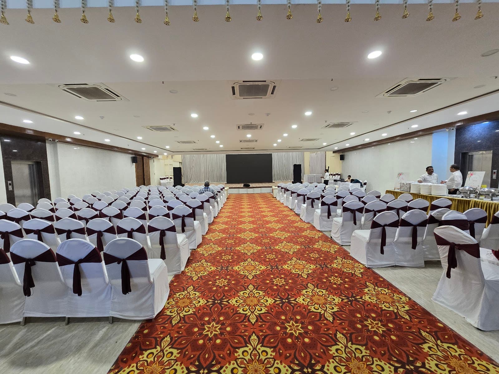Earth Terrace Banquet, Mumbai
