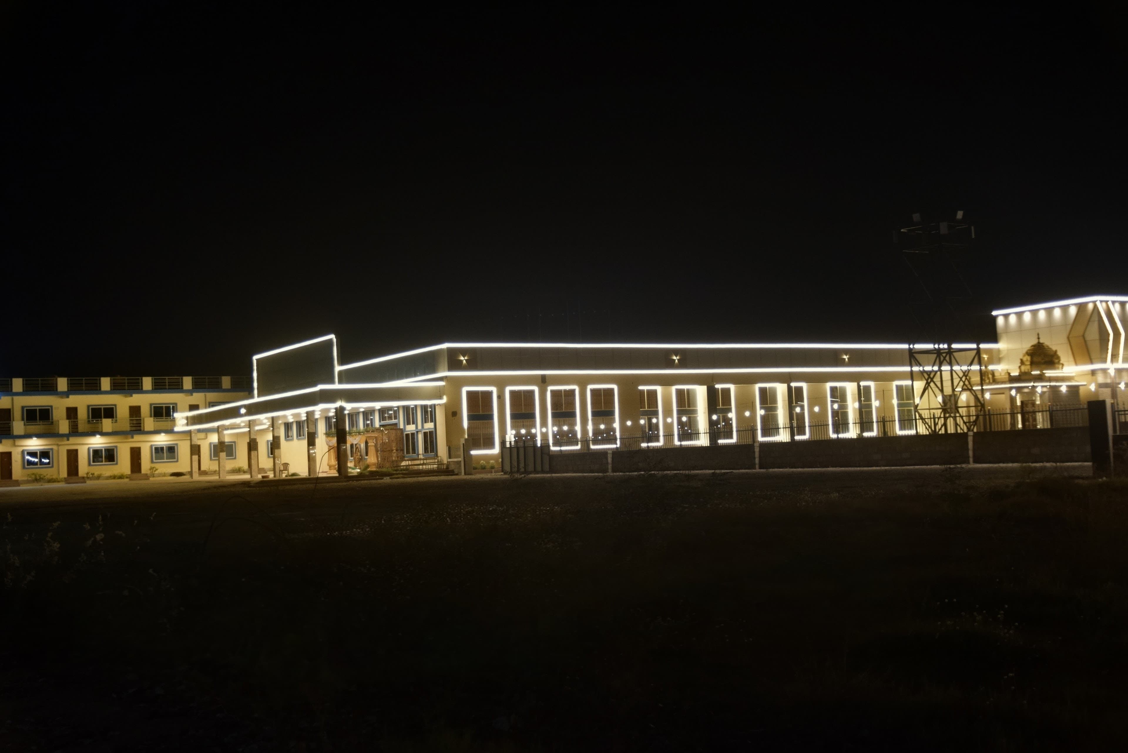 SRIVAARI Palace, Kolar