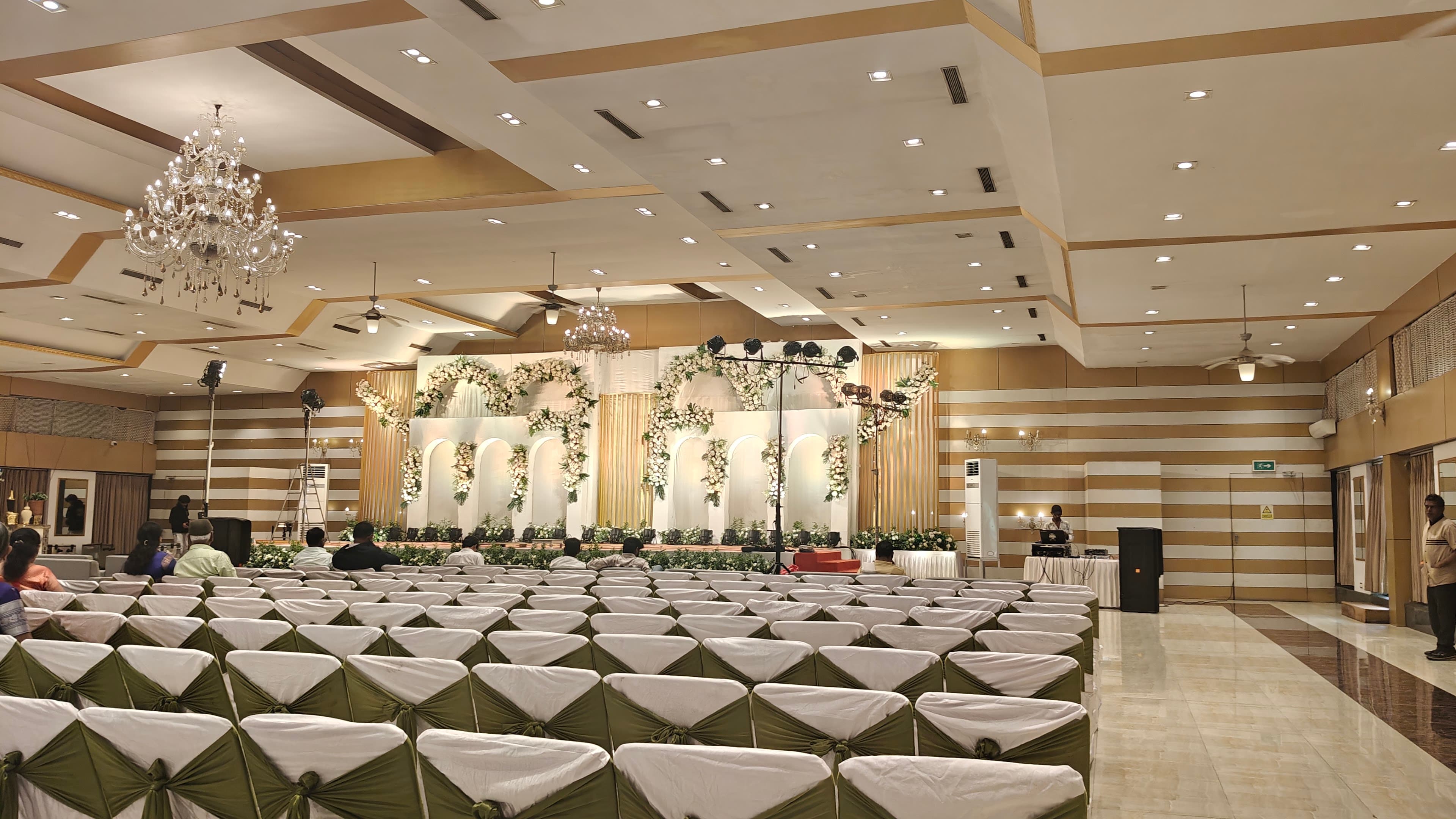 Swami Narayan Banquet Hall, Nashik