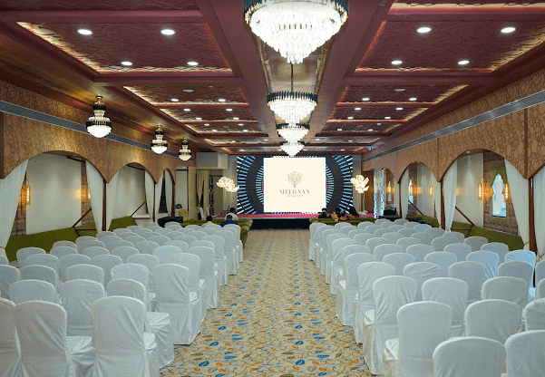 MEERAAN BANQUETS, Thane