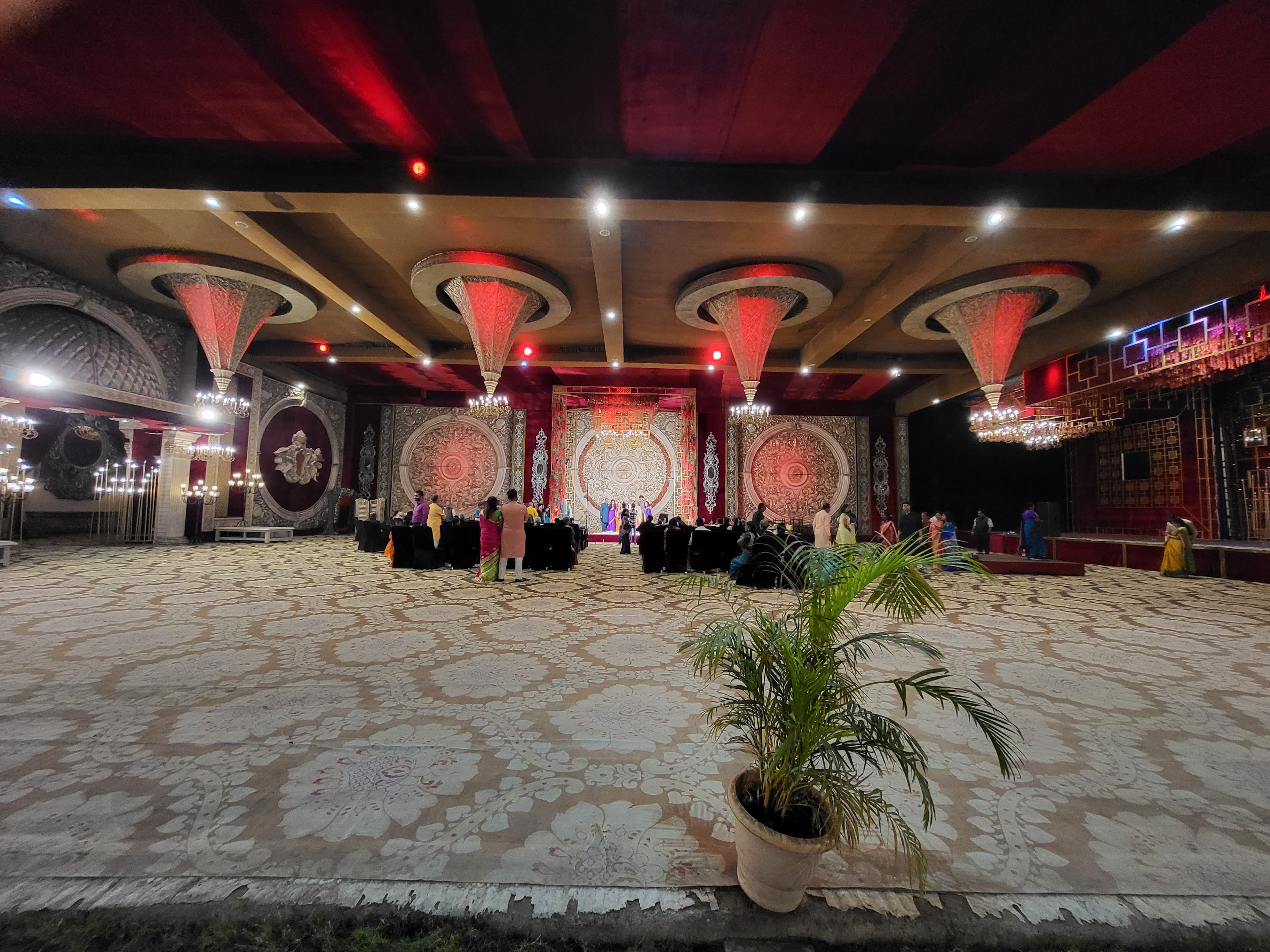 The Meera, Indore