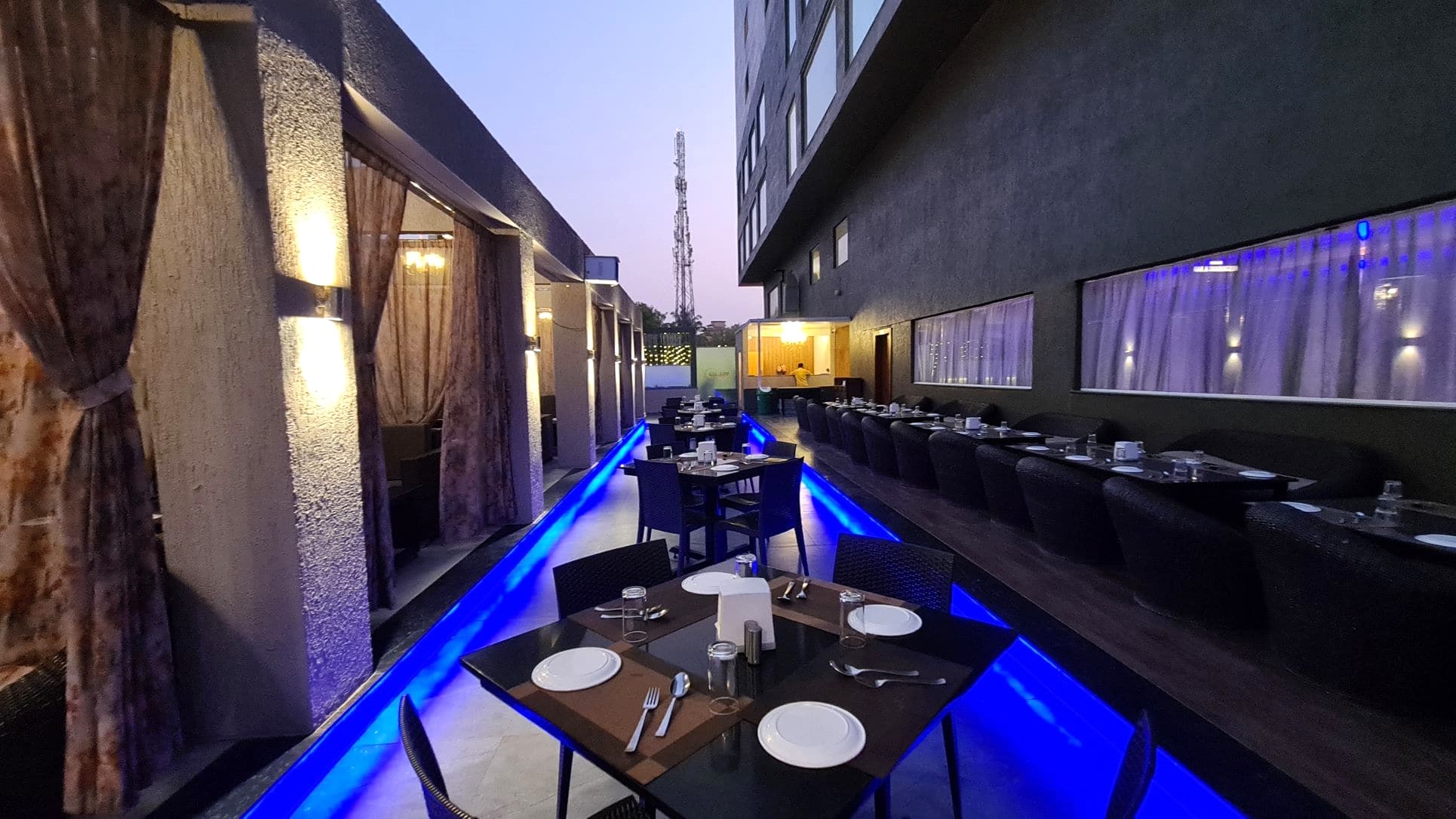Galaxy Club & Hotel, Vijayapura