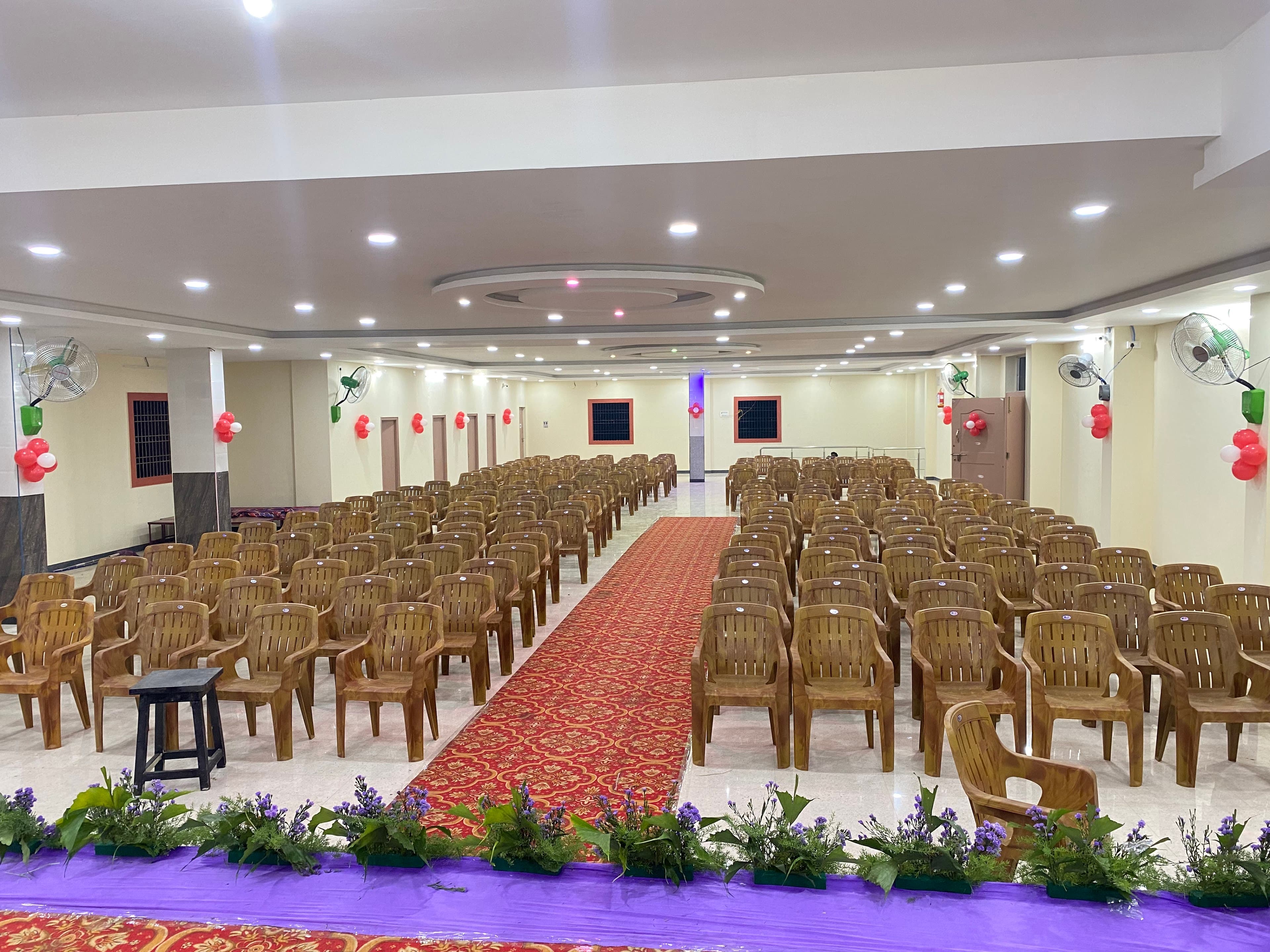 SM MAHAL (KRISHNAGIRI), Krishnagiri