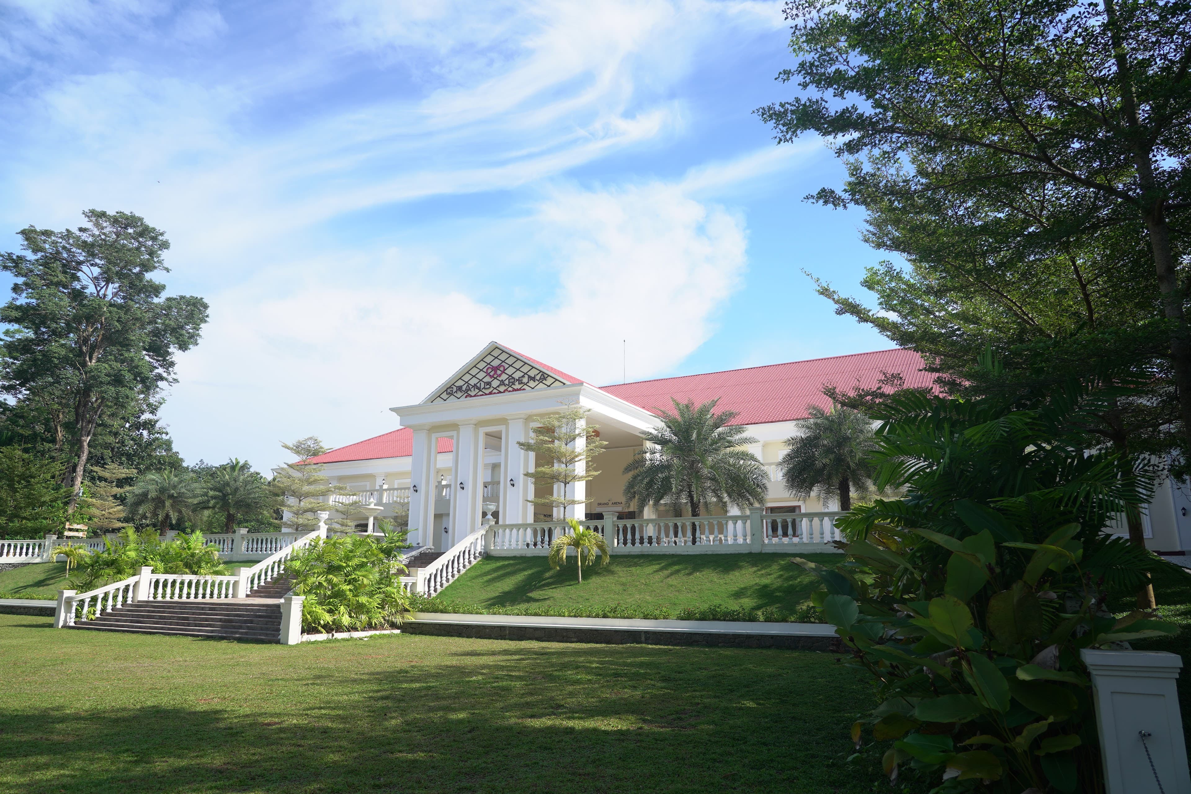 Grand Arena, Ettumanoor