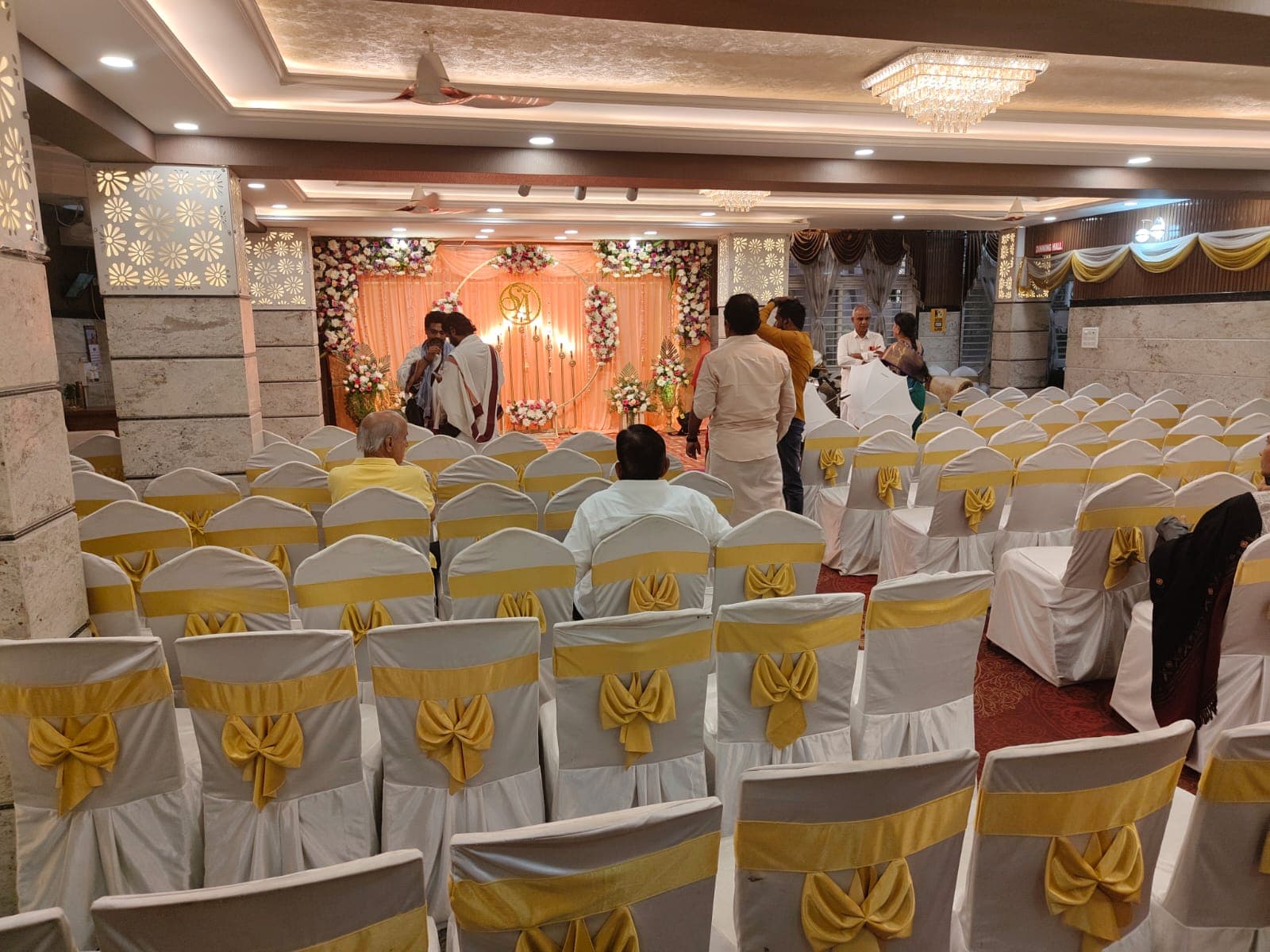 JP PALACE A/C PARTY HALL, Bengaluru