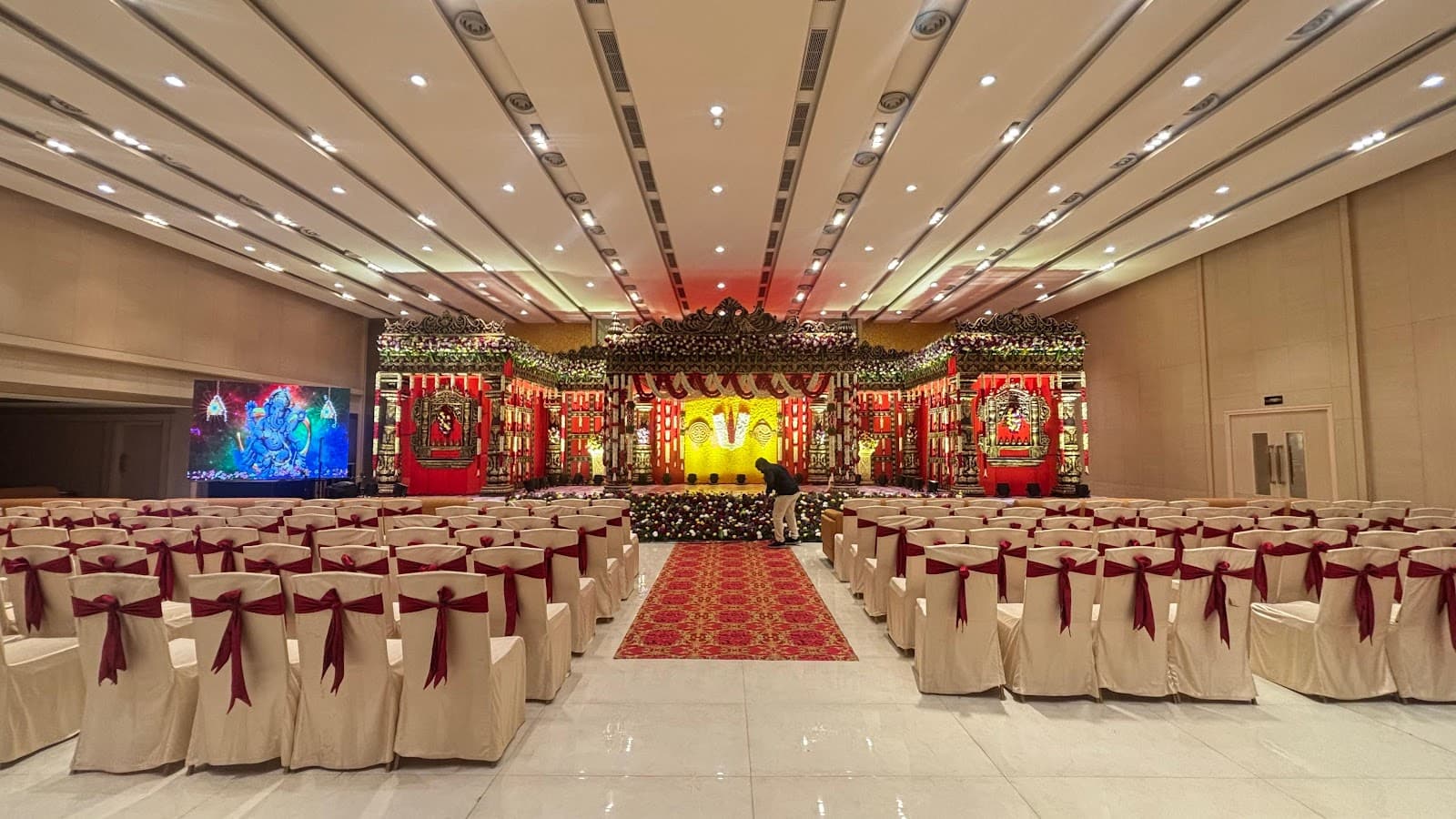 YARLAGADDA GRANDUER, Vijayawada
