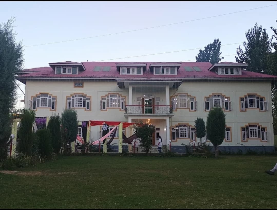 Nikkah Marriage Hall, Srinagar