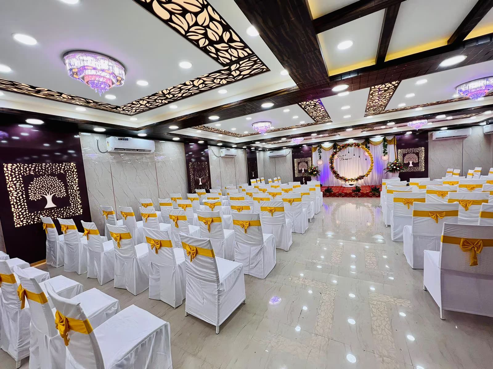 Crystal Banquet AC Party Hall, Chennai