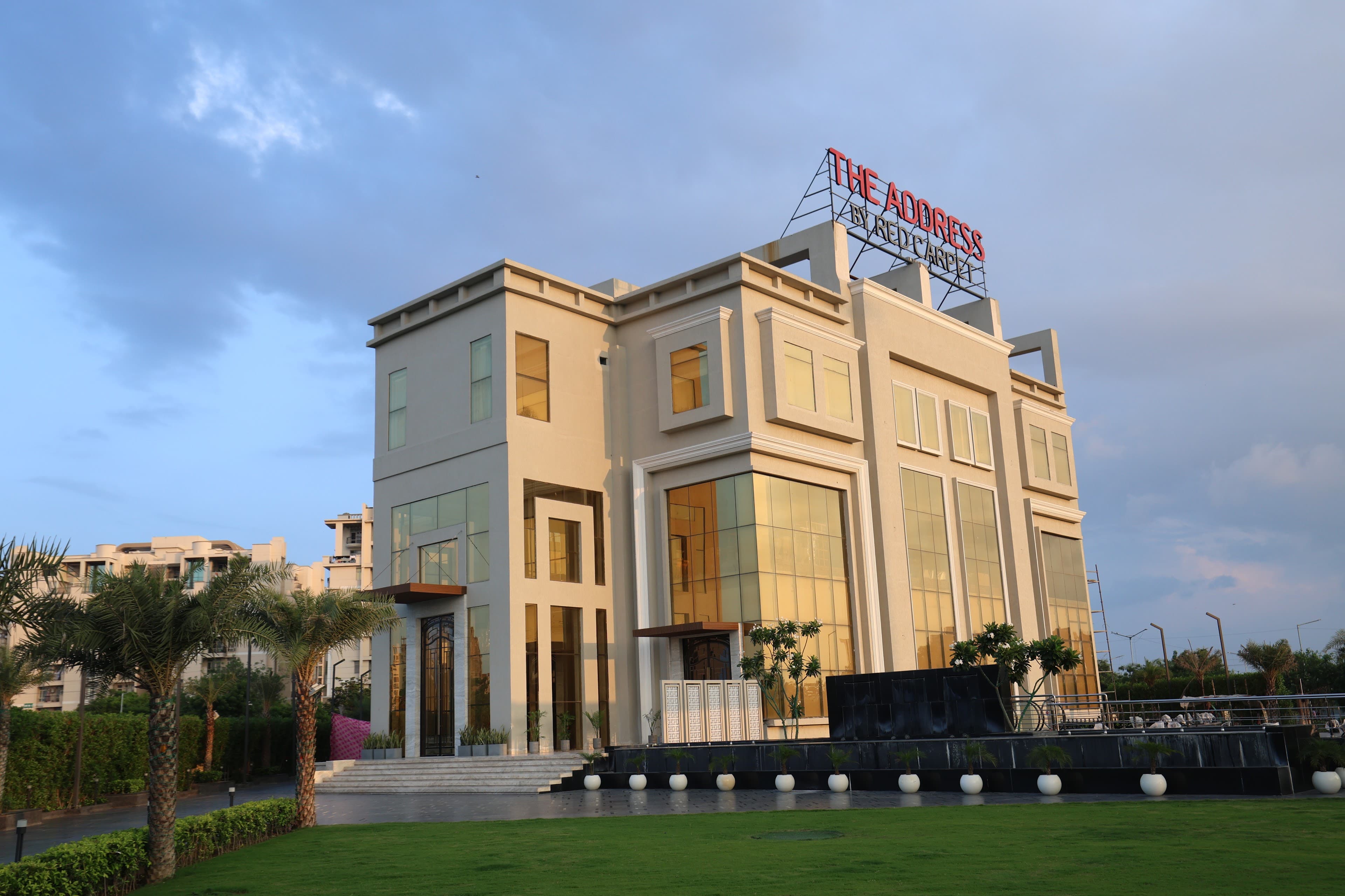 The Address by Red Carpet, Noida