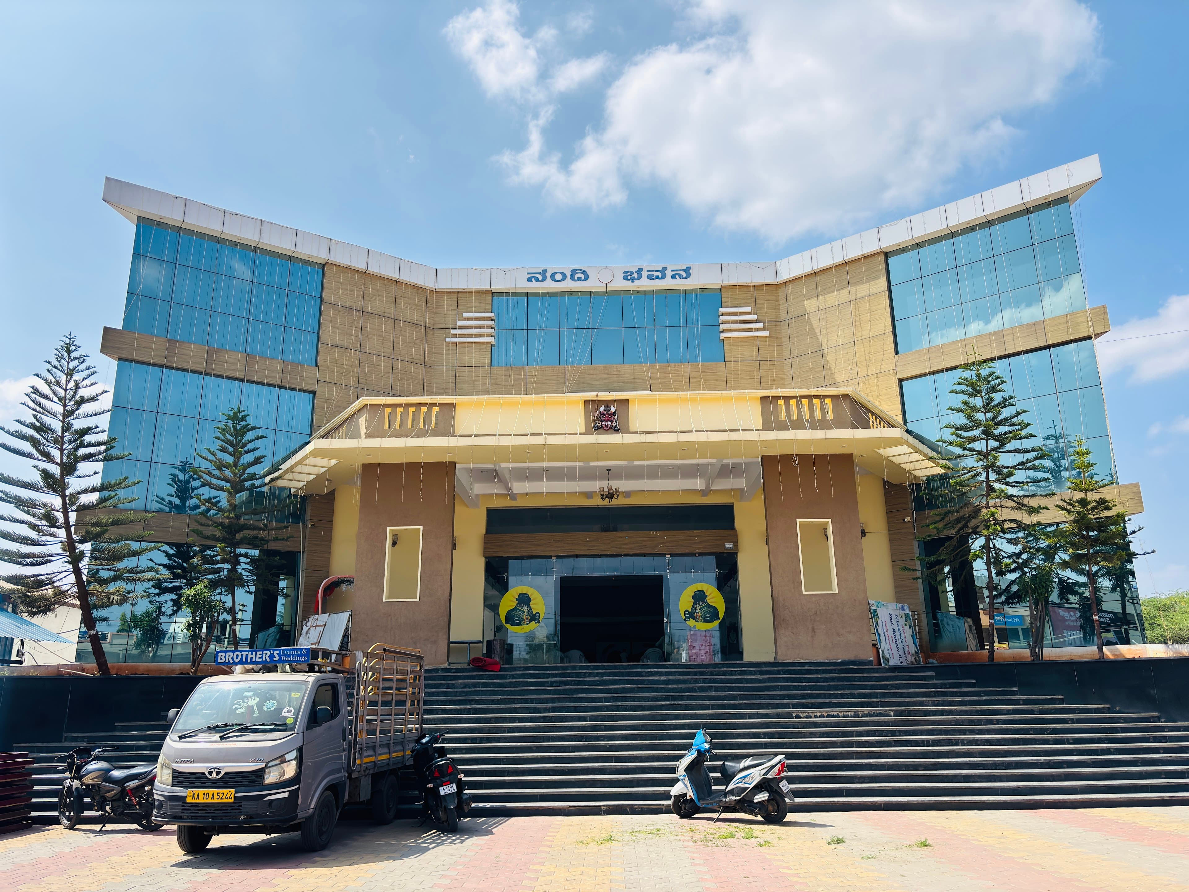 Nandhi Bhavana, Chamarajanagar