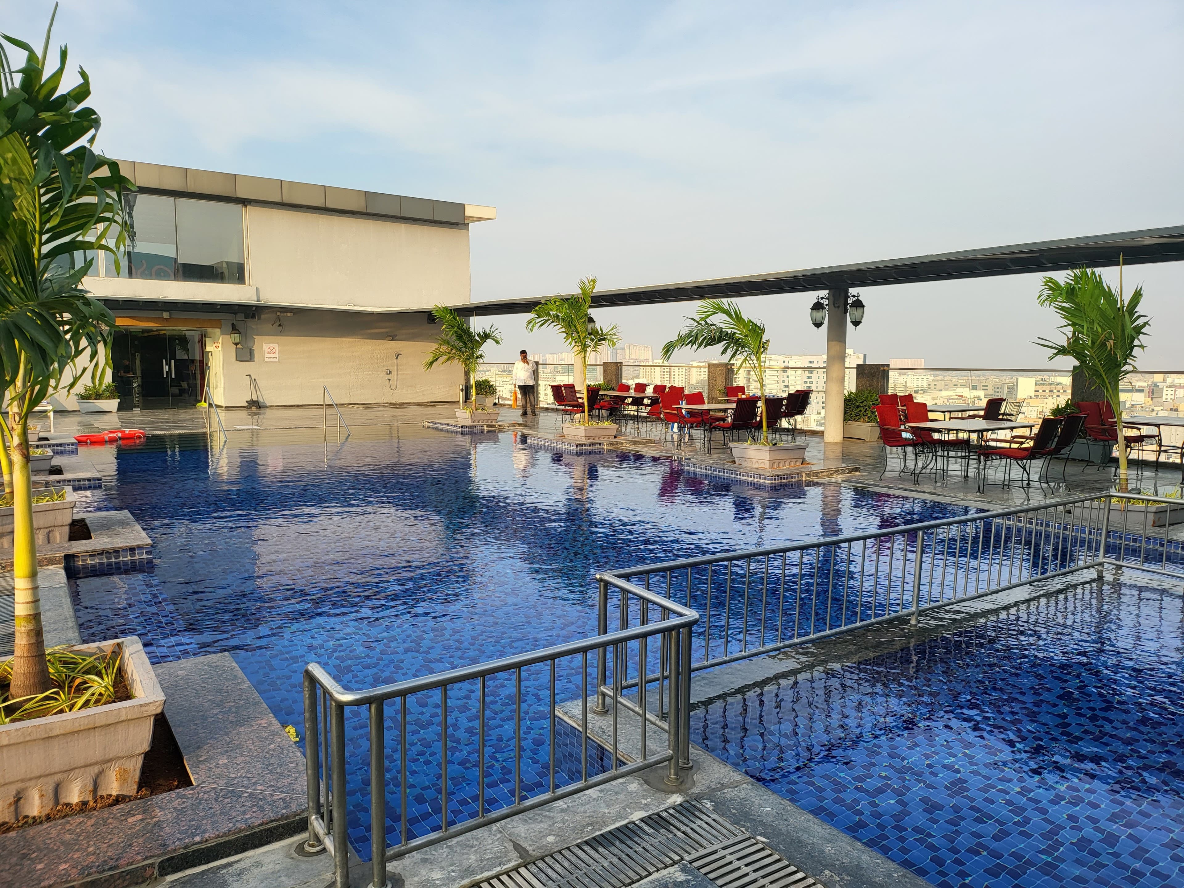 Le Meridien Hyderabad, Hyderabad