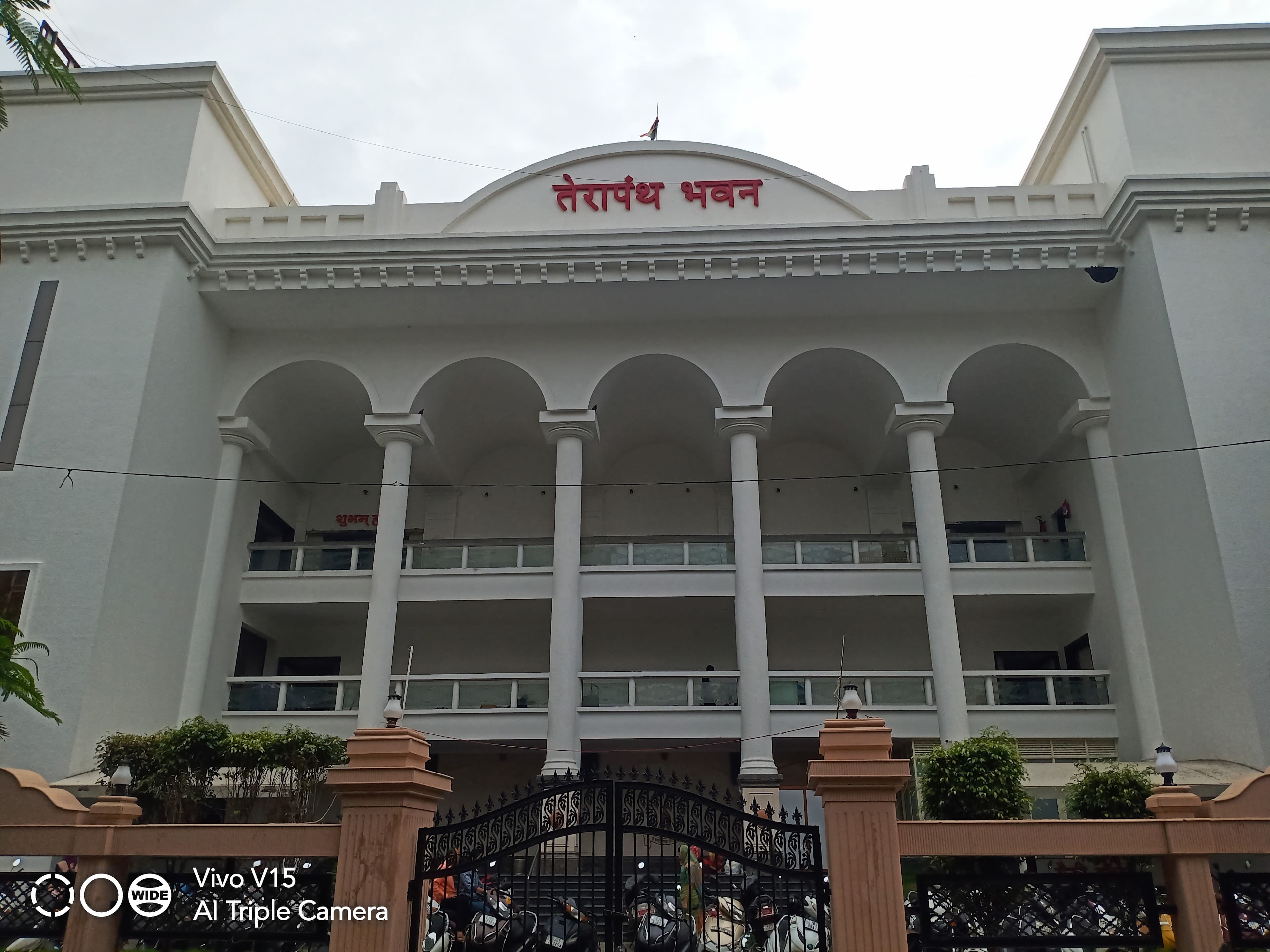 Terapanth Bhavan, Surat