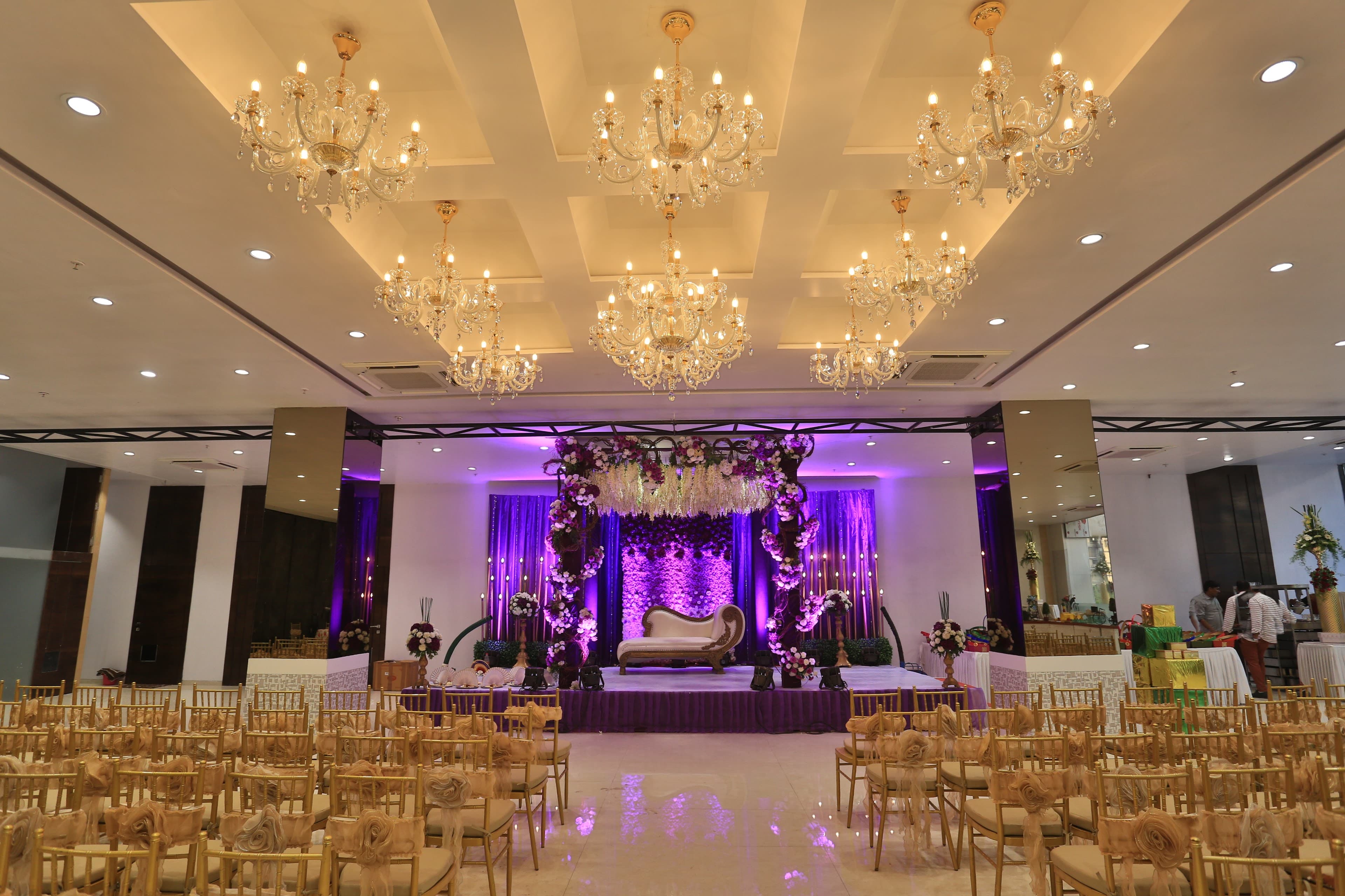 Emeralde Banquet, Navi Mumbai