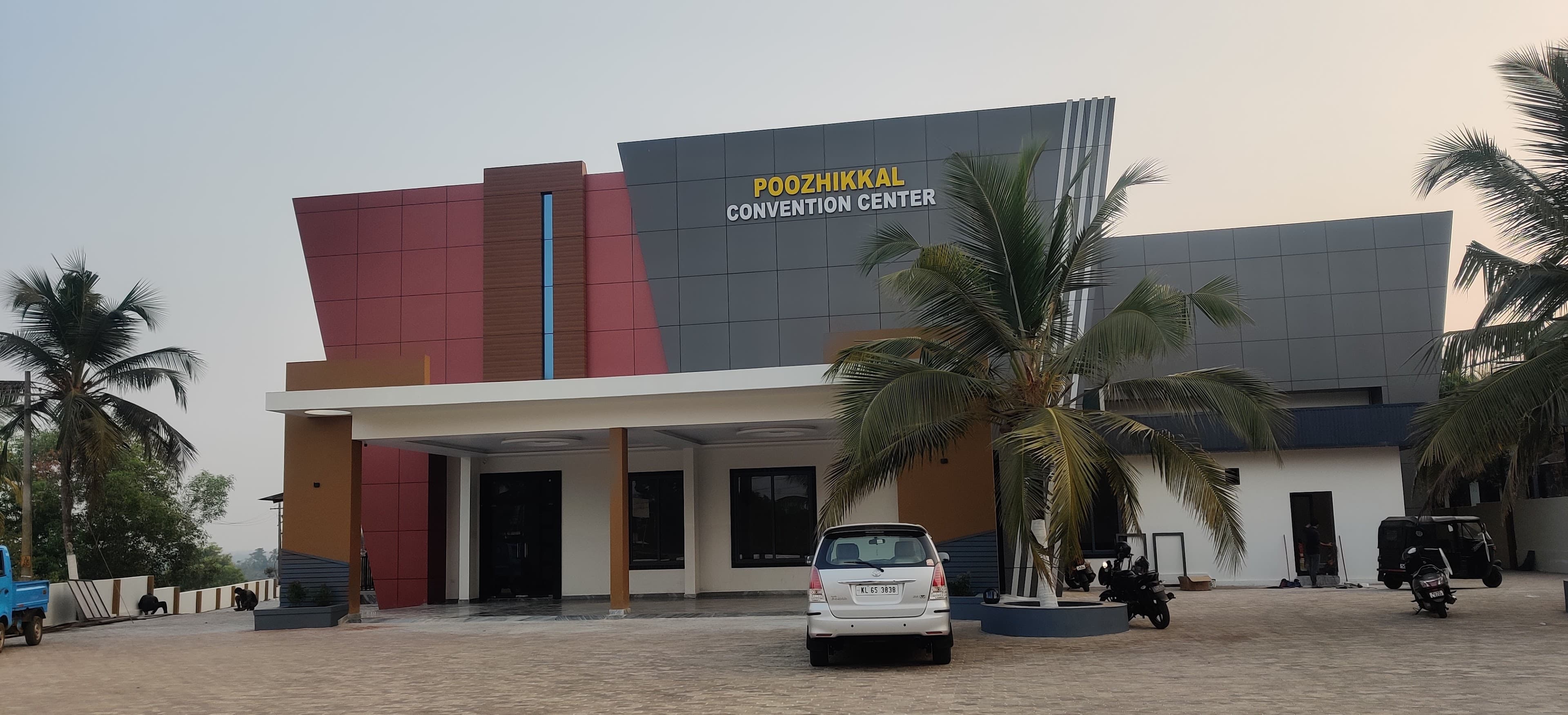 POOZHIKKAL CONVENTION CENTER, Perumkula, Malappuram
