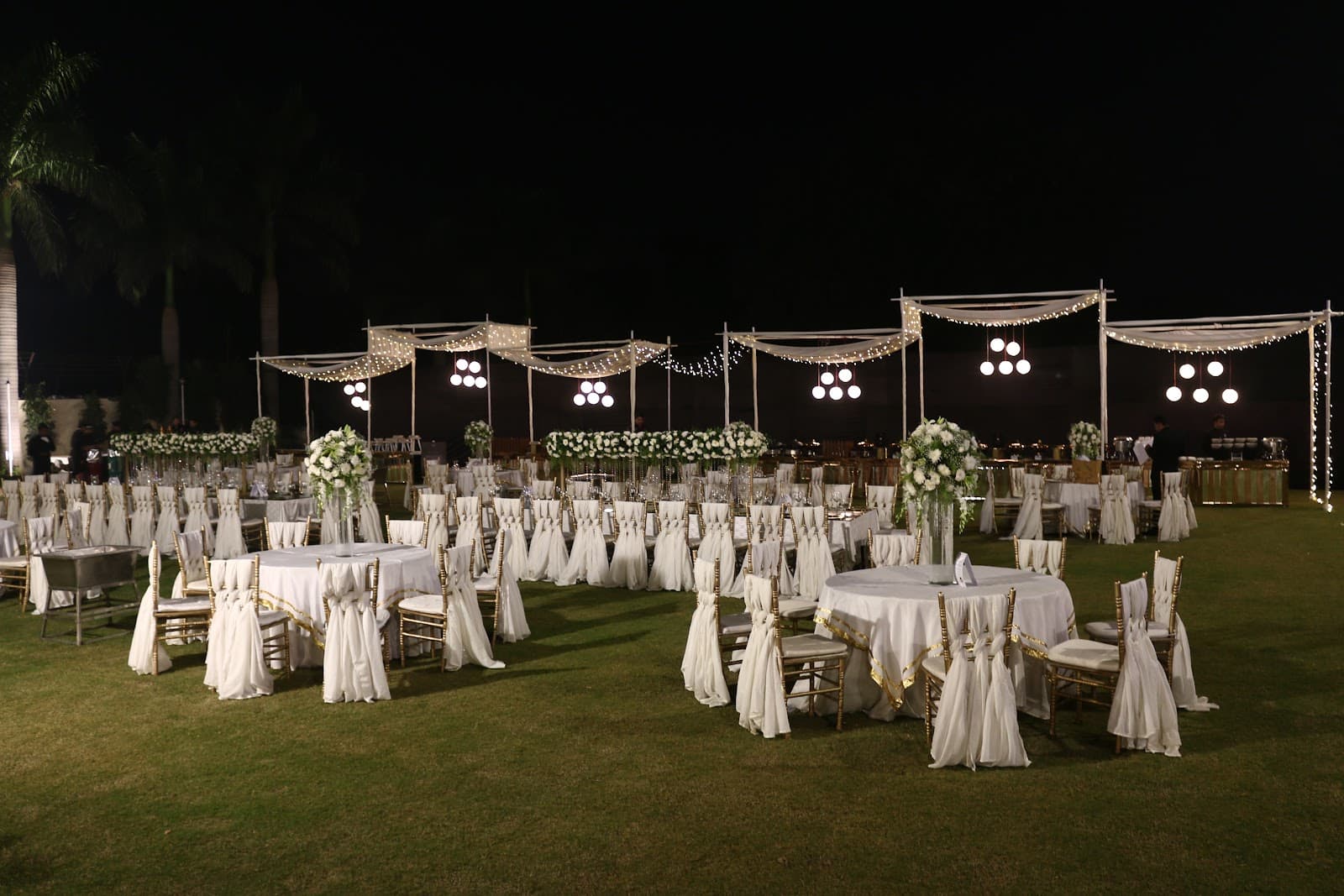 Chhatarpur Central by FNP Venues, Delhi
