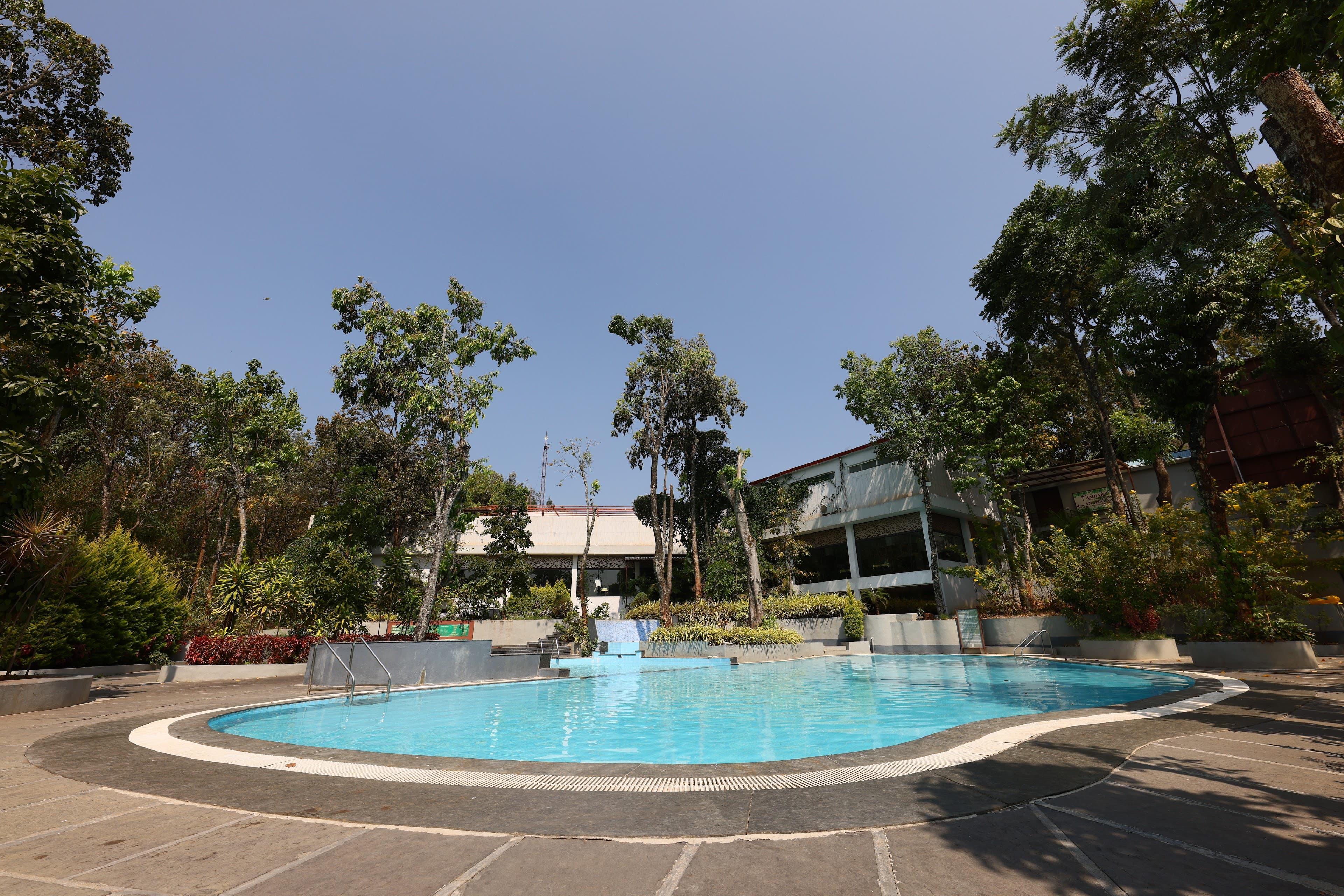 Siri Nature Roost, Allampura