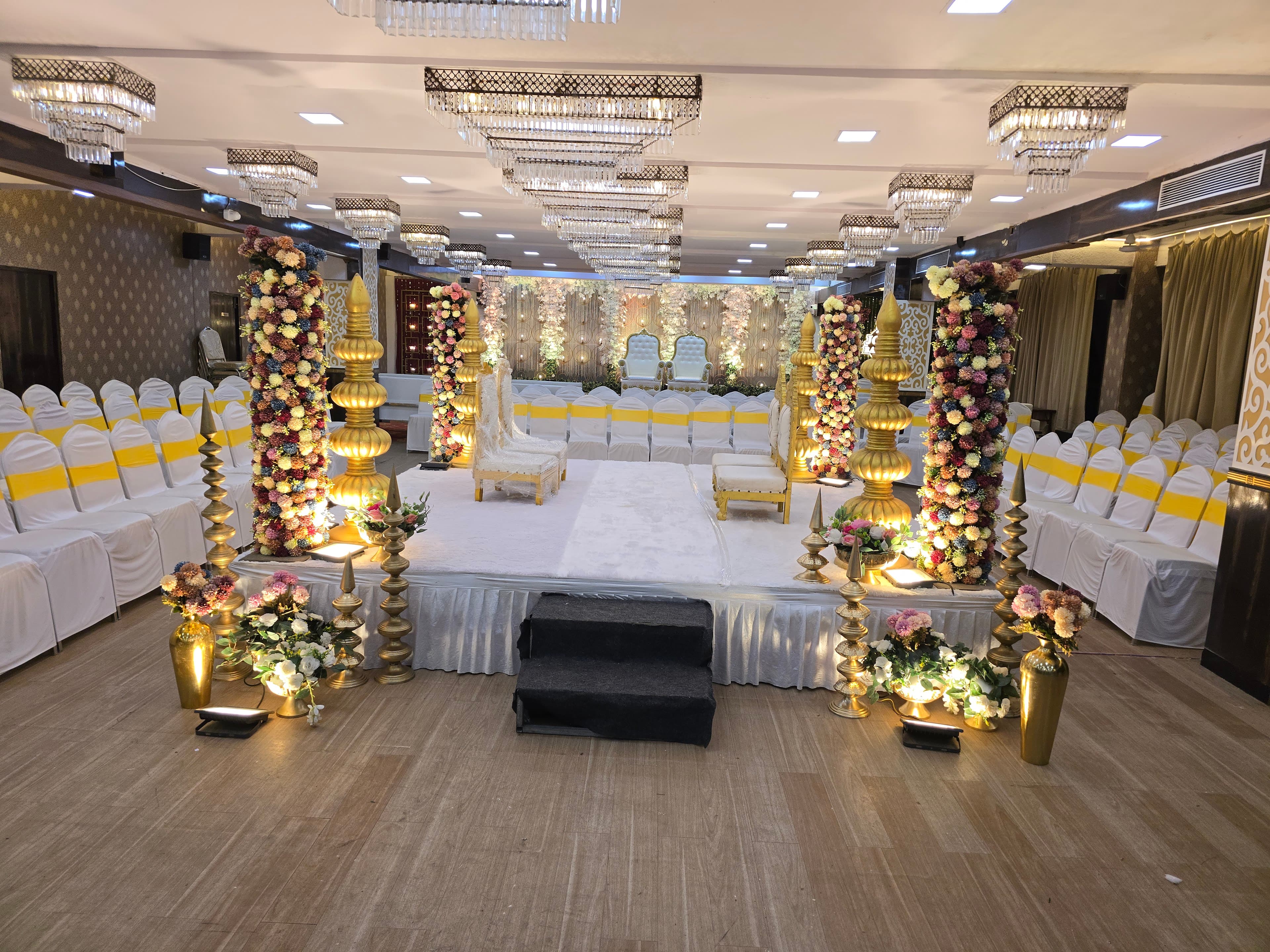 Jogle Banquet, Navi Mumbai