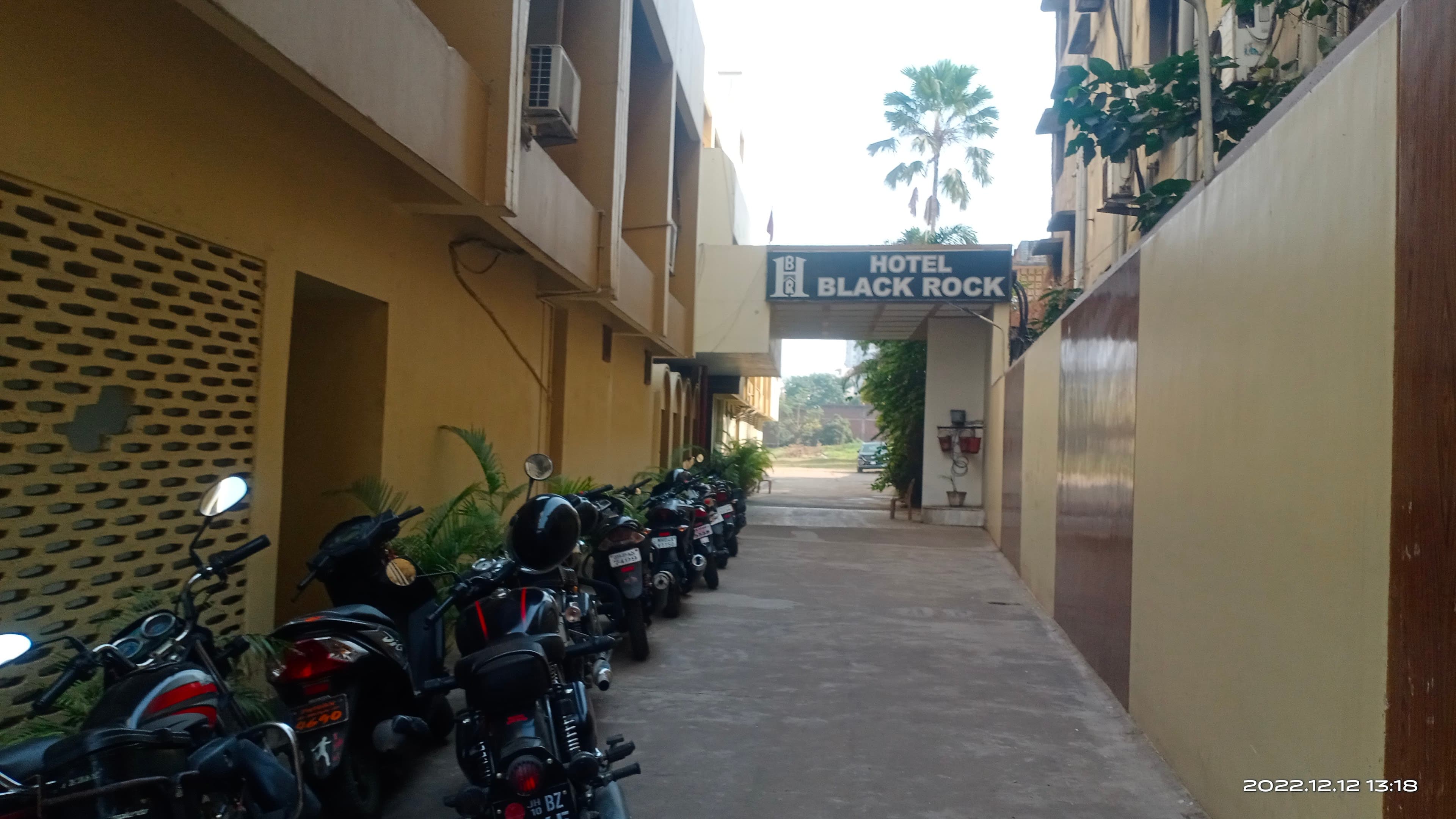 Hotel Black Rock, Dhanbad