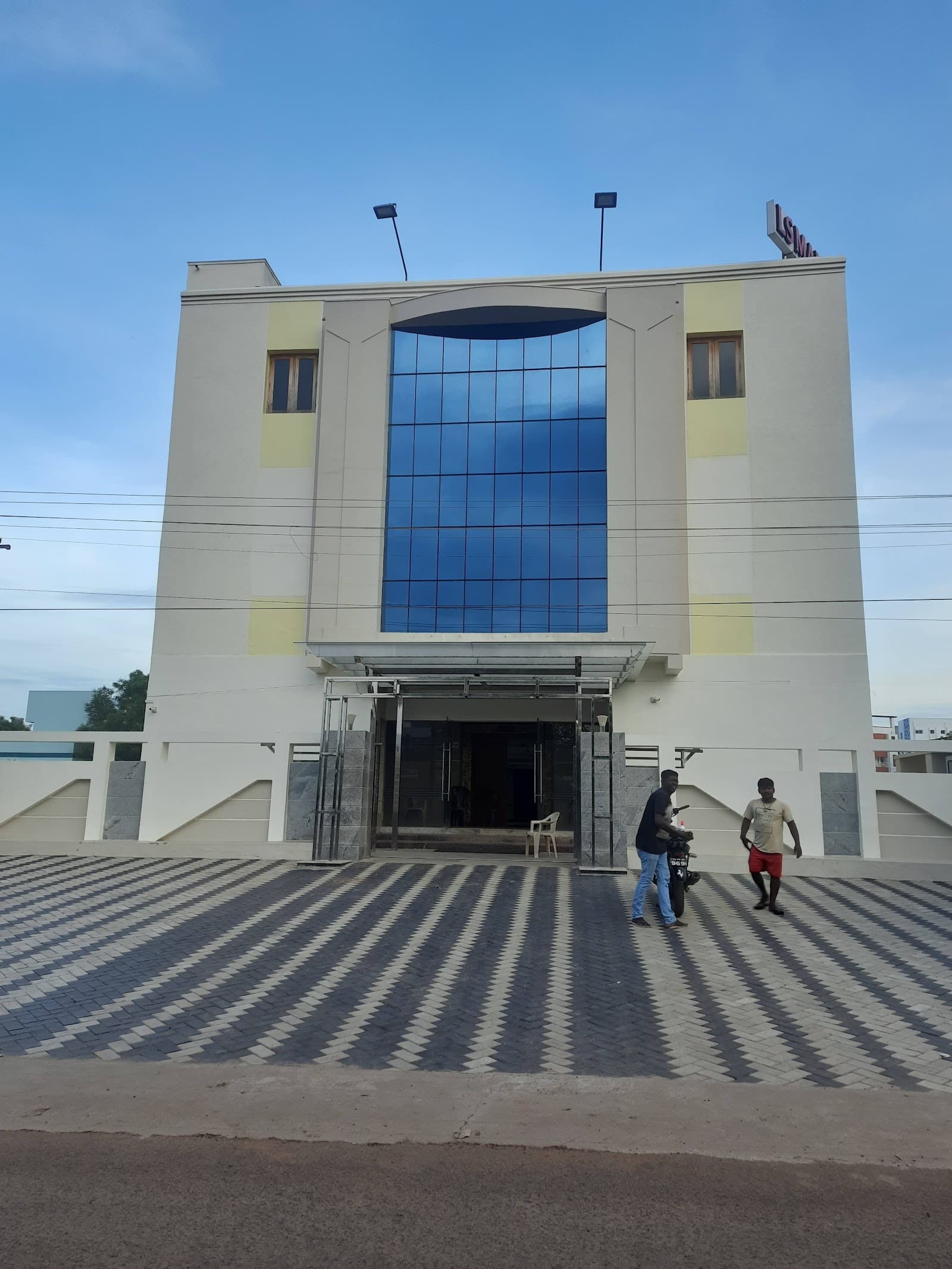 LS Mahal, Tirunelveli