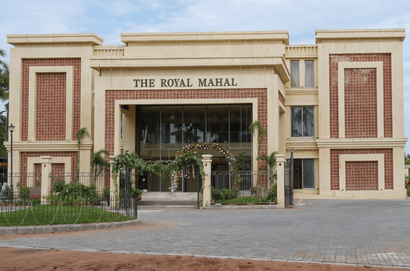 The Royal Mahal , Tiruchirappalli