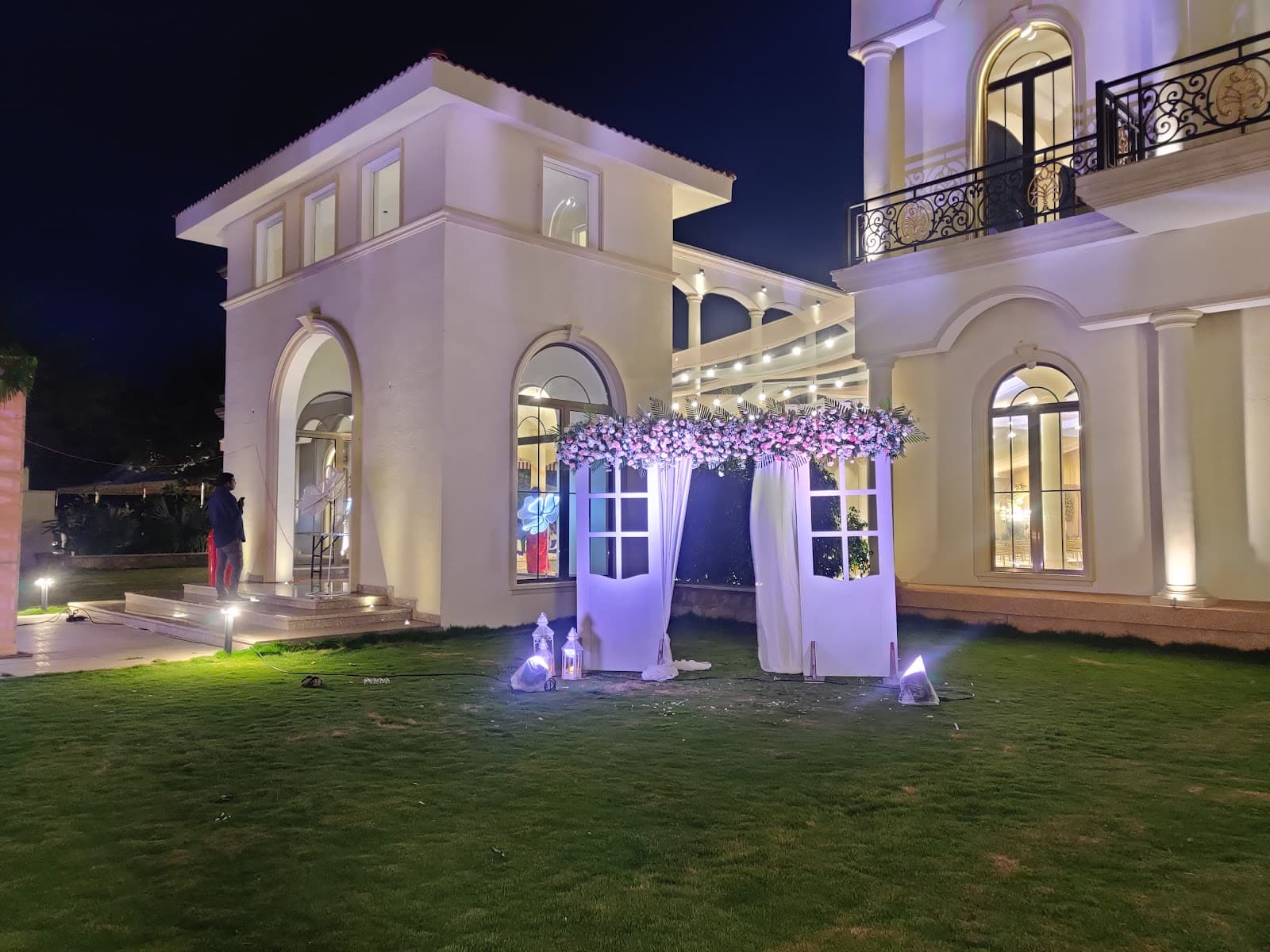 Naveraa Resort and Event Centre, Bengaluru