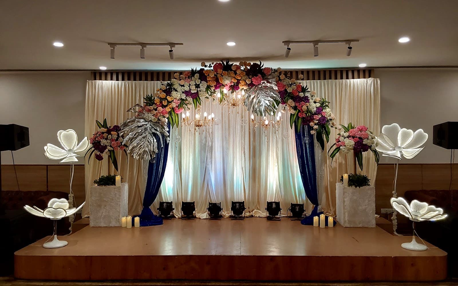 Elegant Banquets Juhu, Mumbai