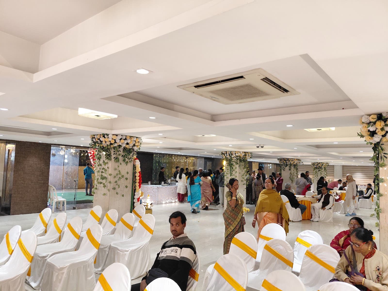 Nimantran, Kolkata