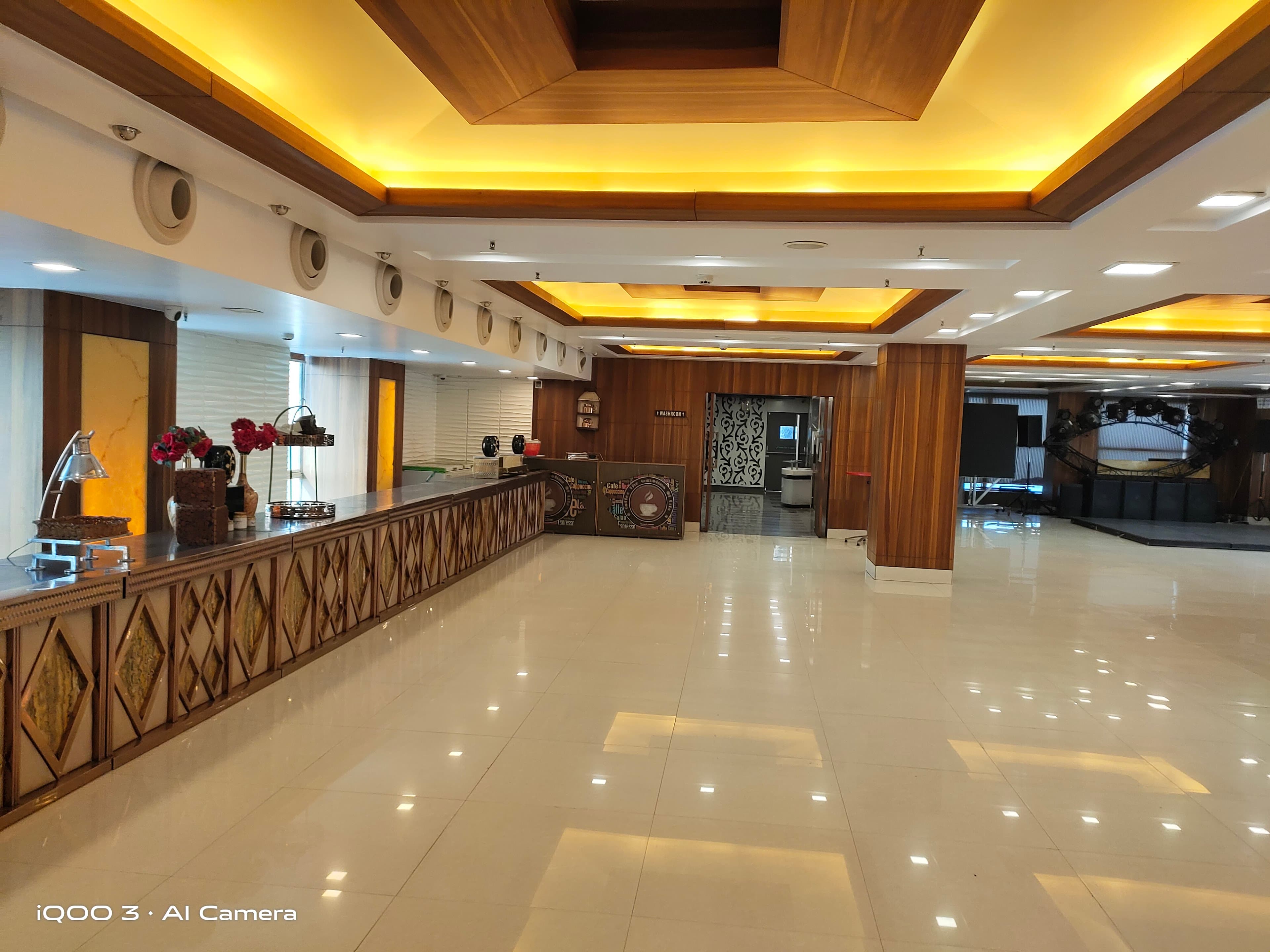 Skyline Banquet, Hisar