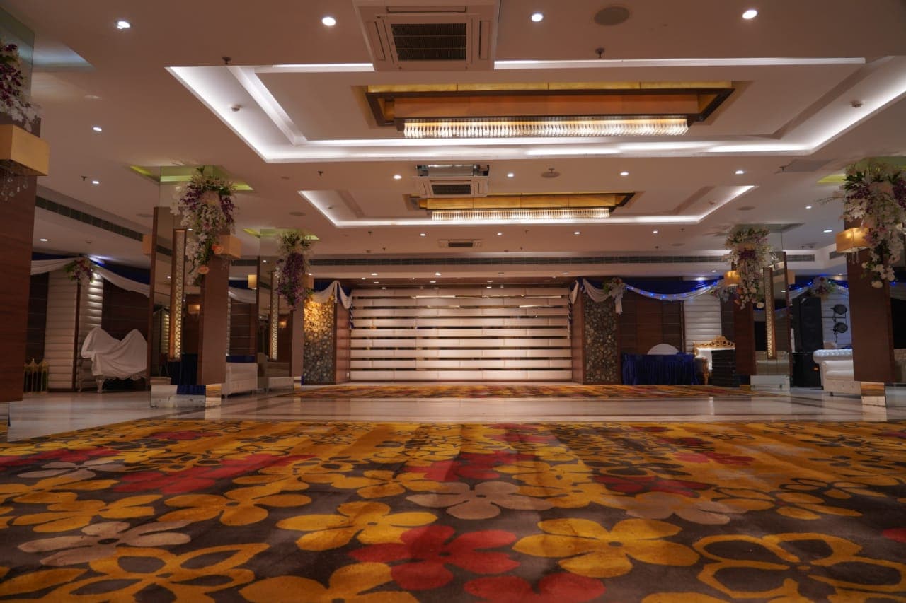 Red Carpet Banquet, Patna