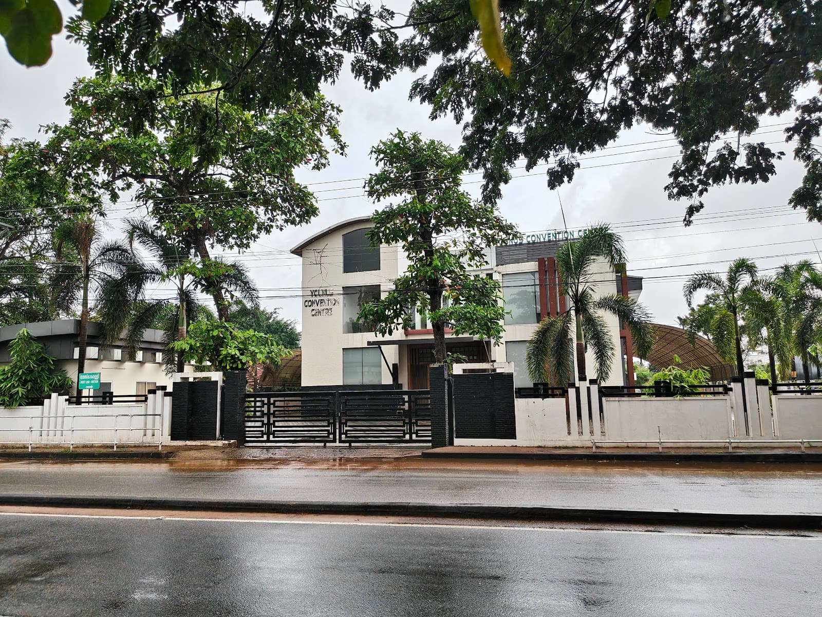 Younus Convention Center, Kollam
