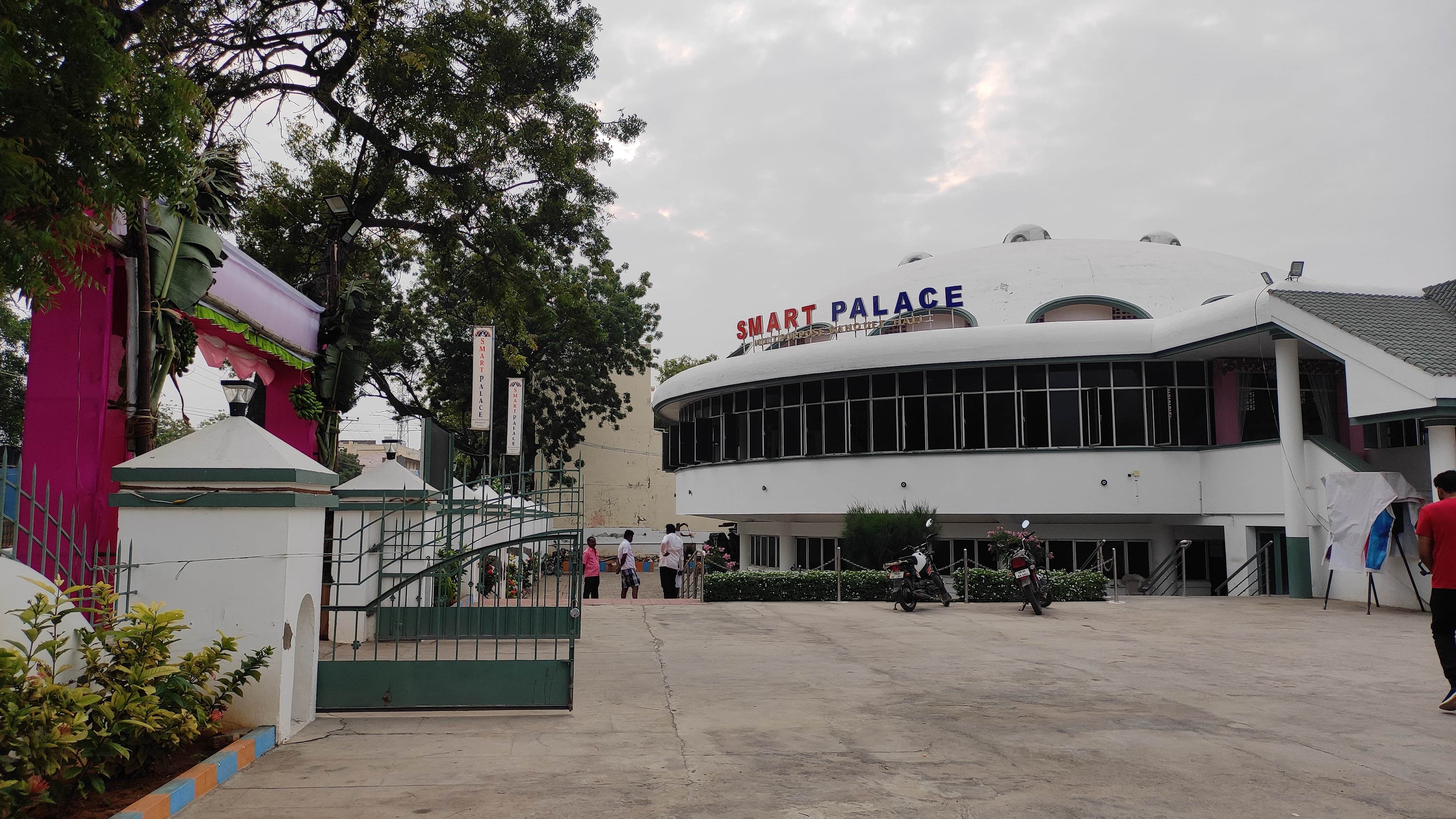 SMART PALACE, Thoothukudi