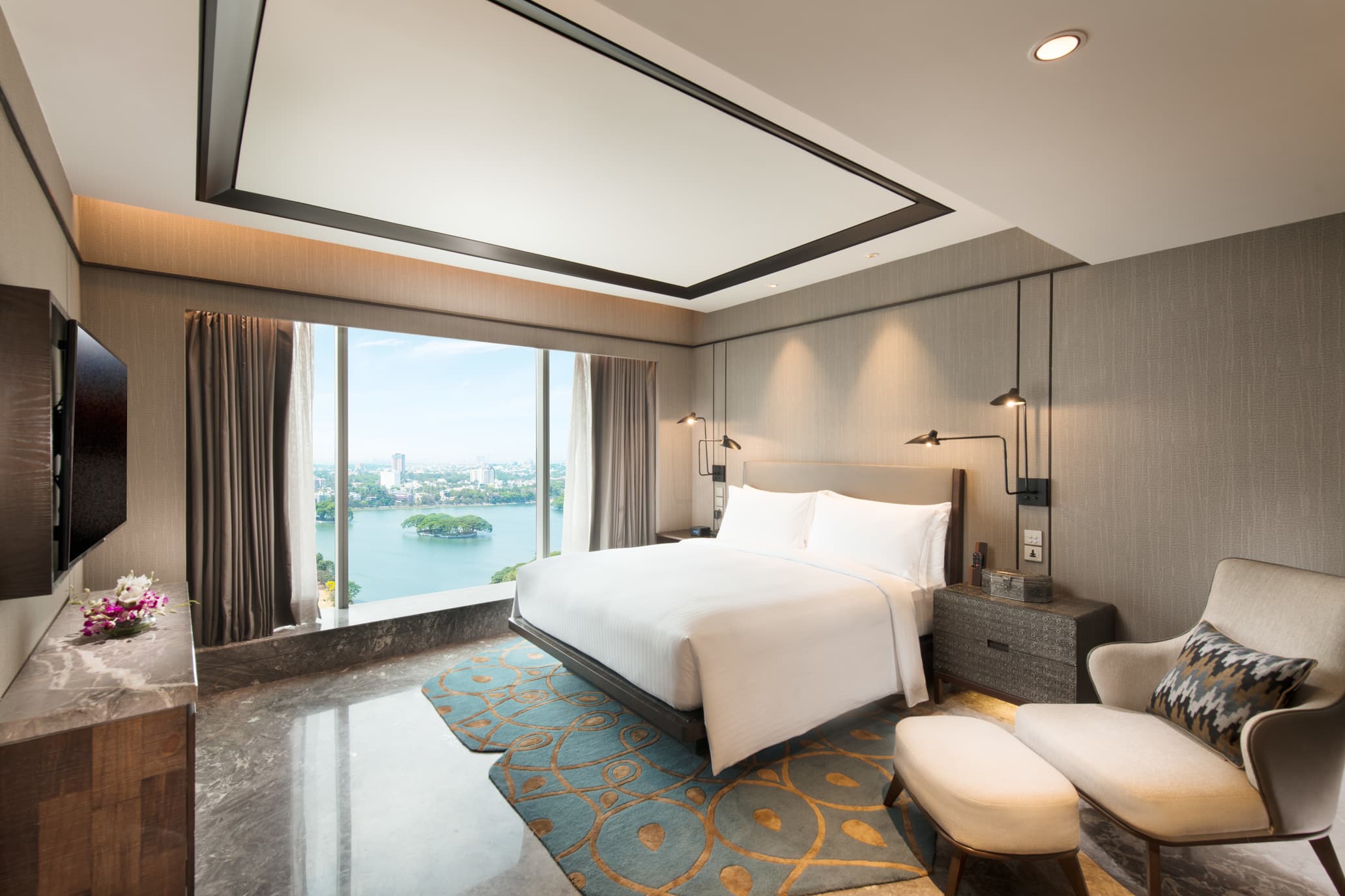 Conrad Bengaluru, Bengaluru