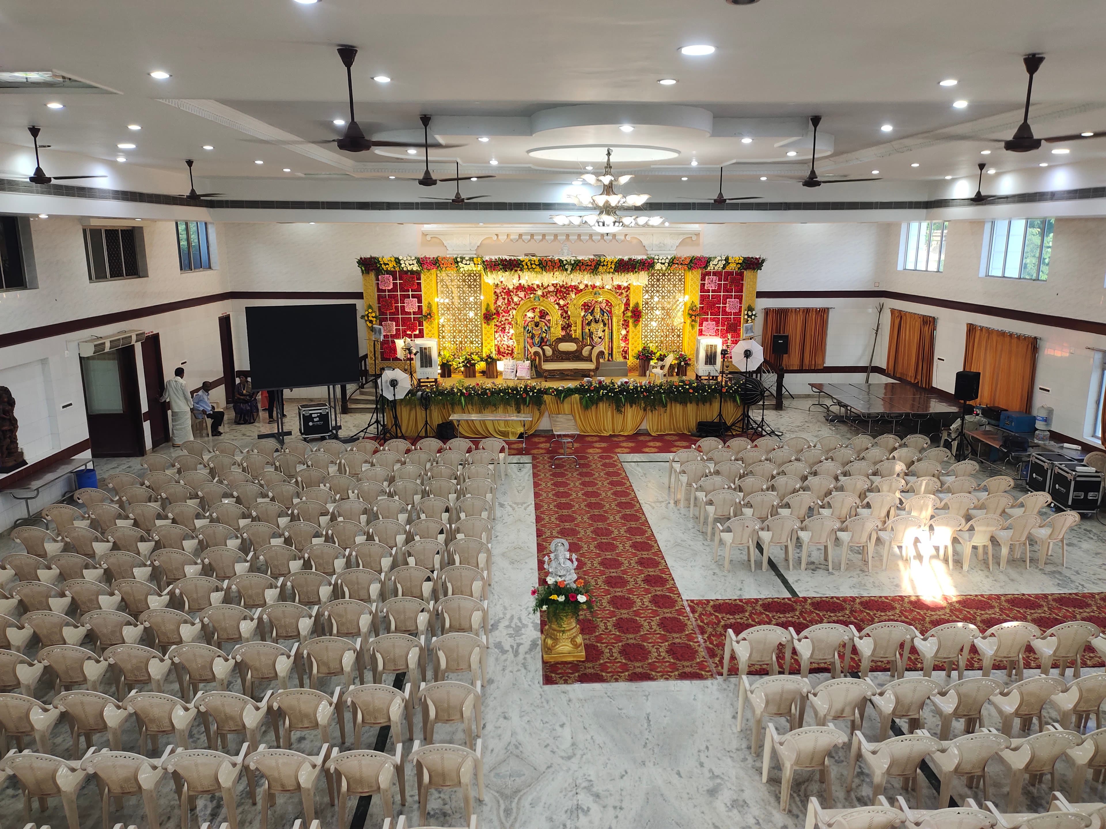 Sri Kanchi Sankara Thirumana Mahal, Kumbakonam