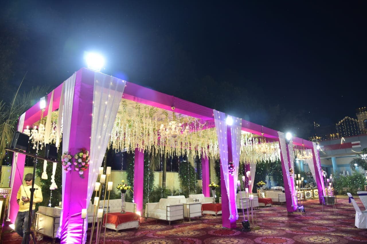 GRAND GARDEN, Prayagraj