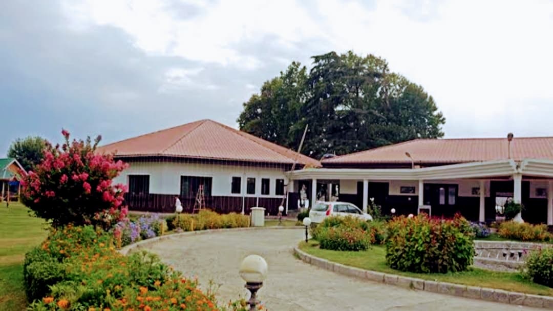 Nigeen Club, Srinagar