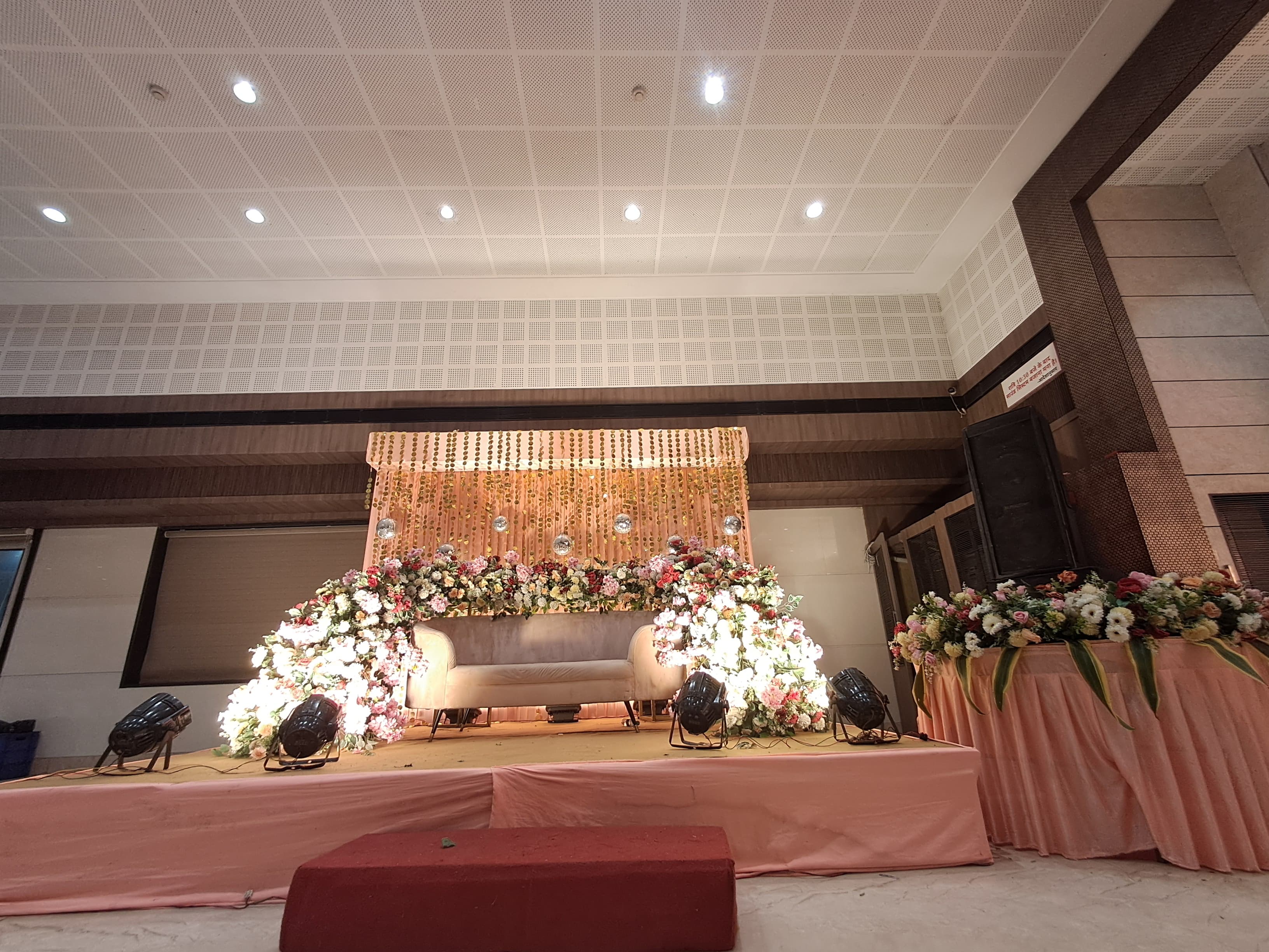Shree Maheshwari Bhavan, Surat