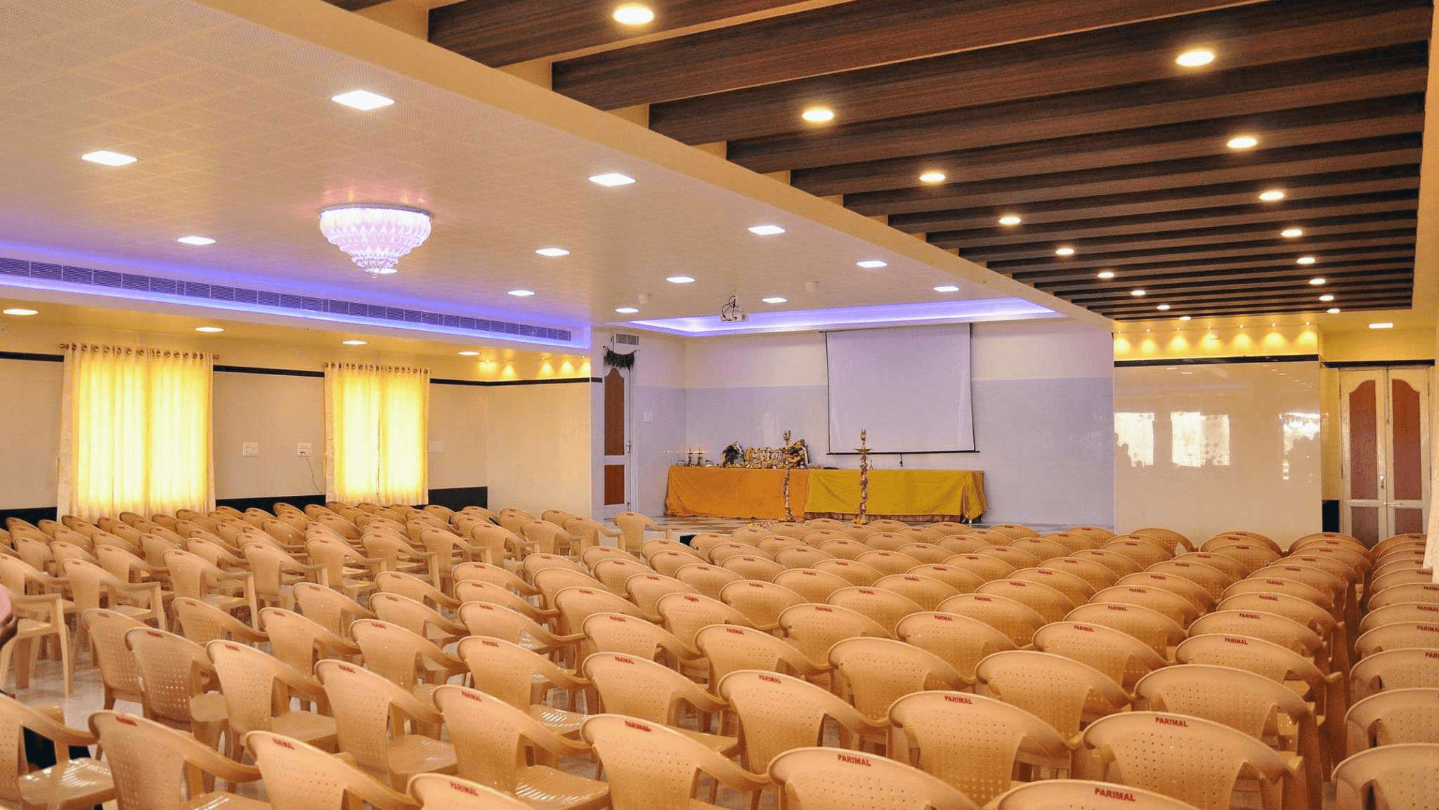 Parimal Grand Mahal, Namakkal