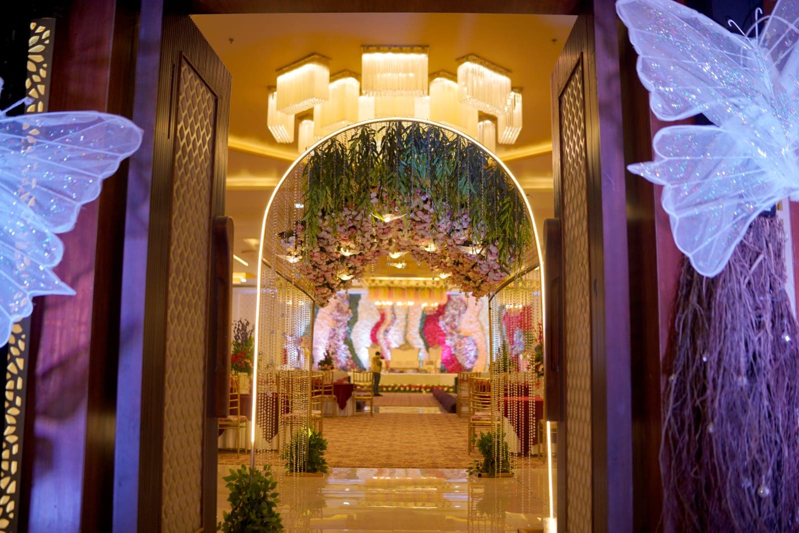 7 Vachan Lawns & Banquets, Jabalpur