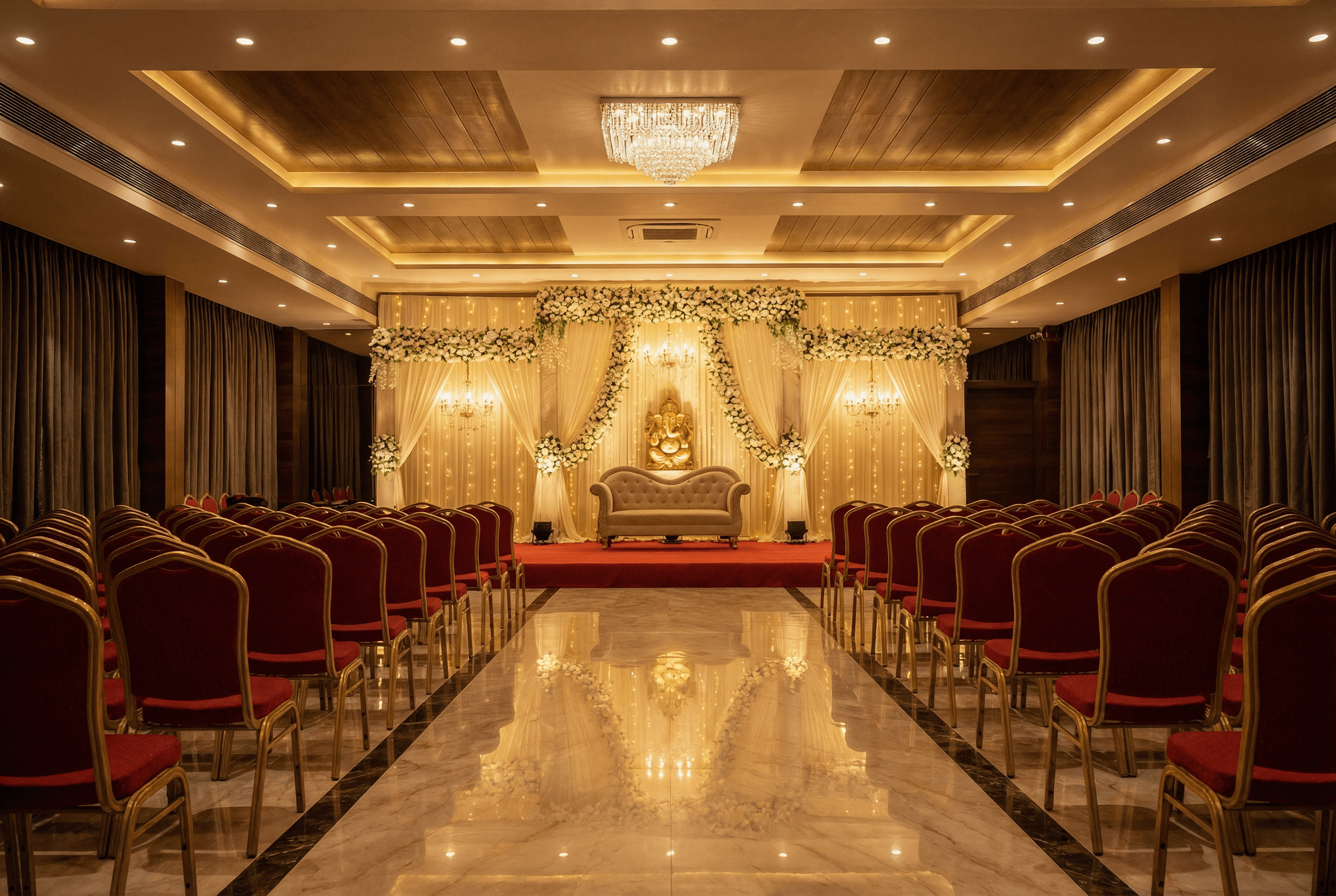 Grandeur Party Halls & Convention Center, Kasaragod