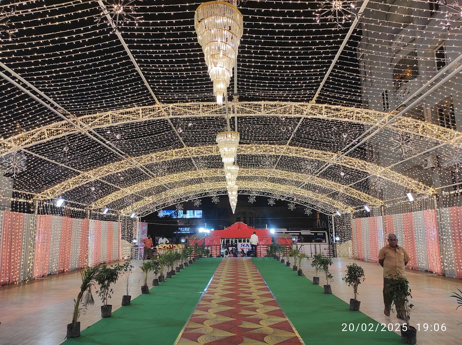 Kommineni Gardens, Guntur