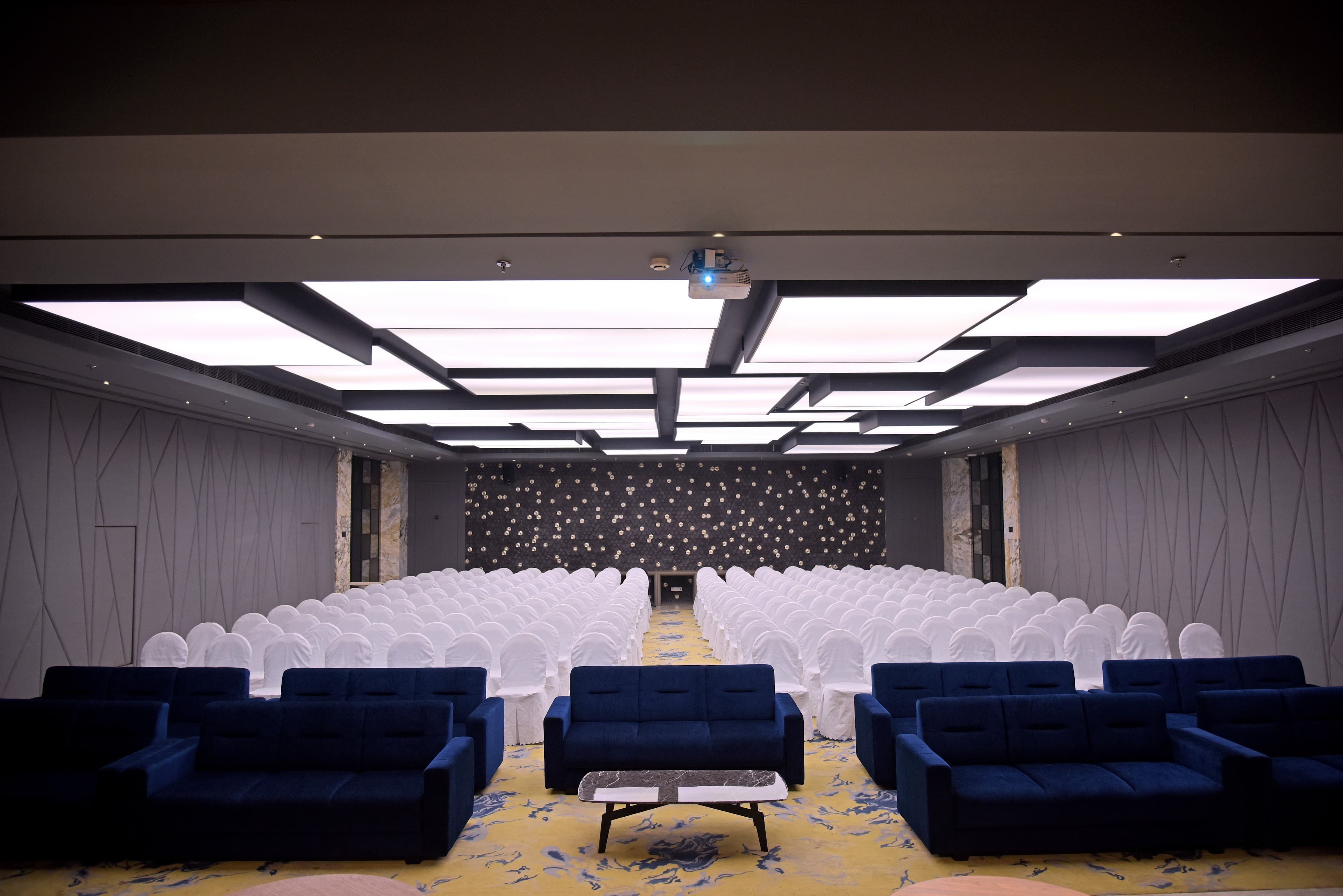 Rangat Banquet Hall, Surat