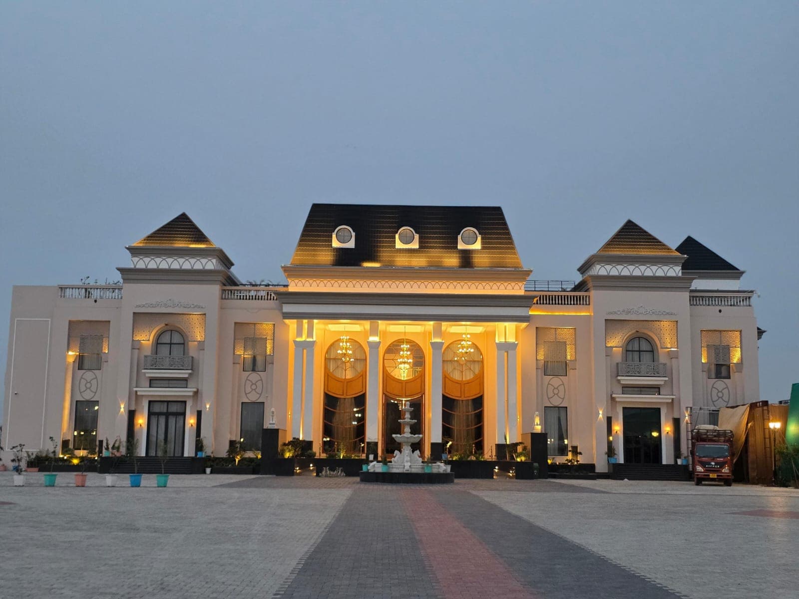 The Taj Palace, Hisar