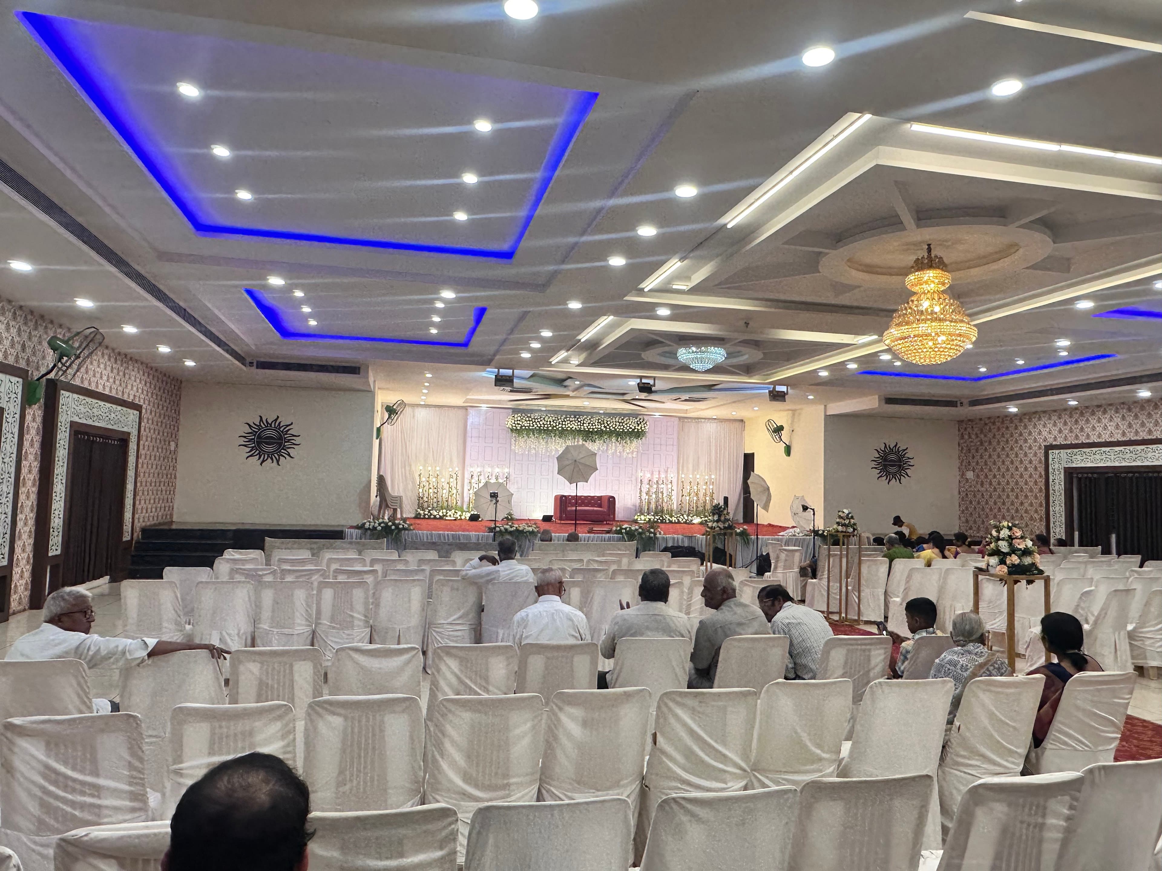 Shubhodaya AC Convention Hall, Hubballi