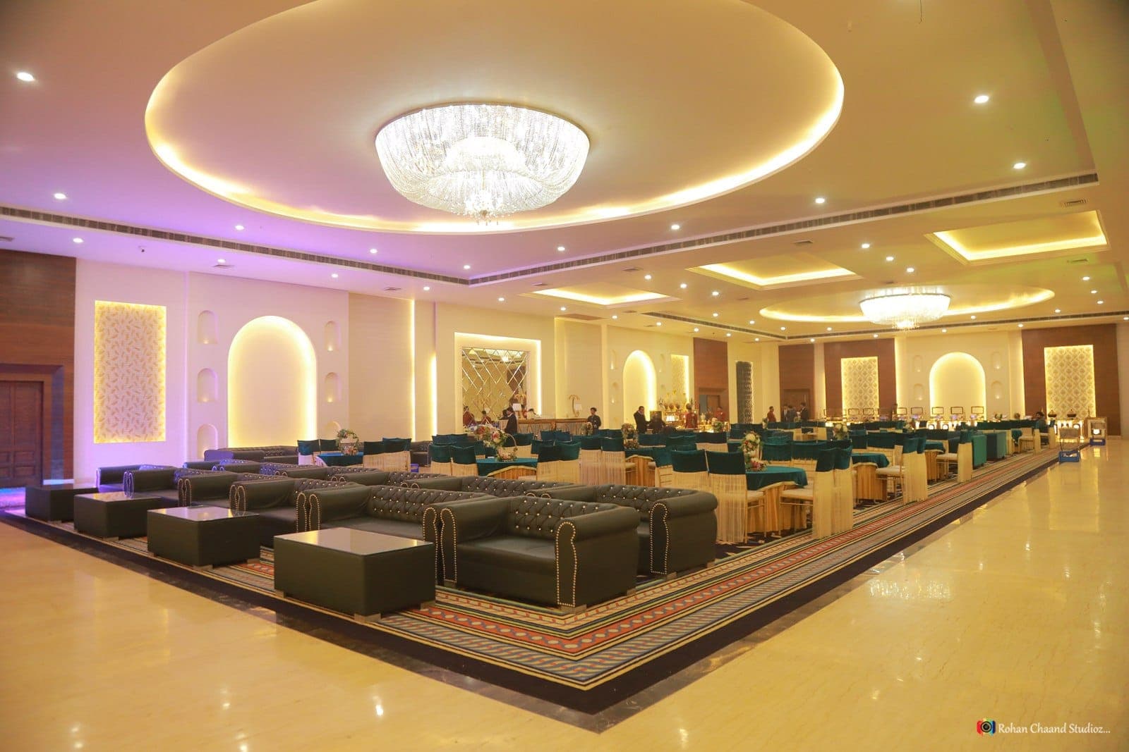 Paris Plaza Banquet and Lawns, Karnal