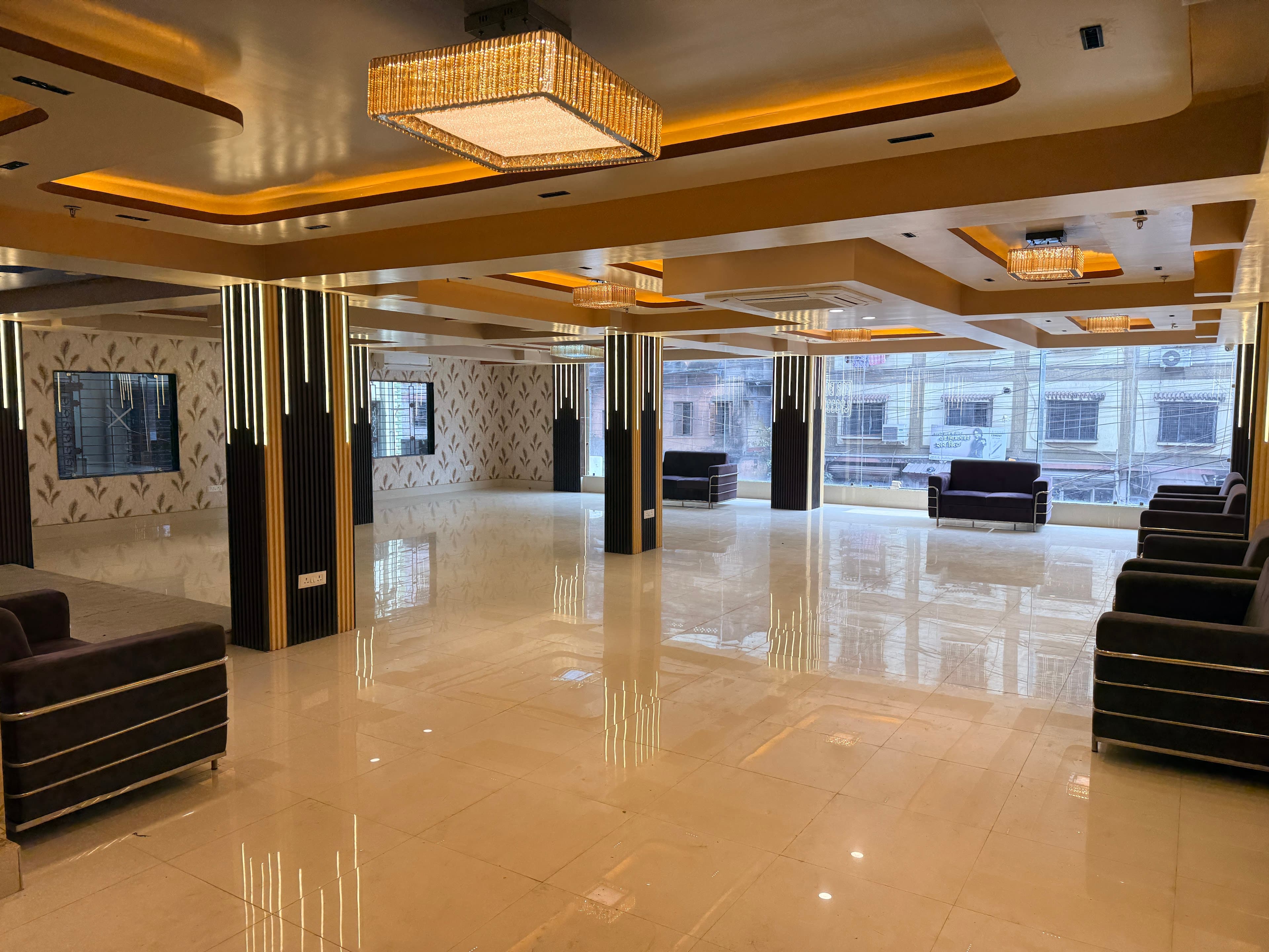 Crystal Palace, Howrah