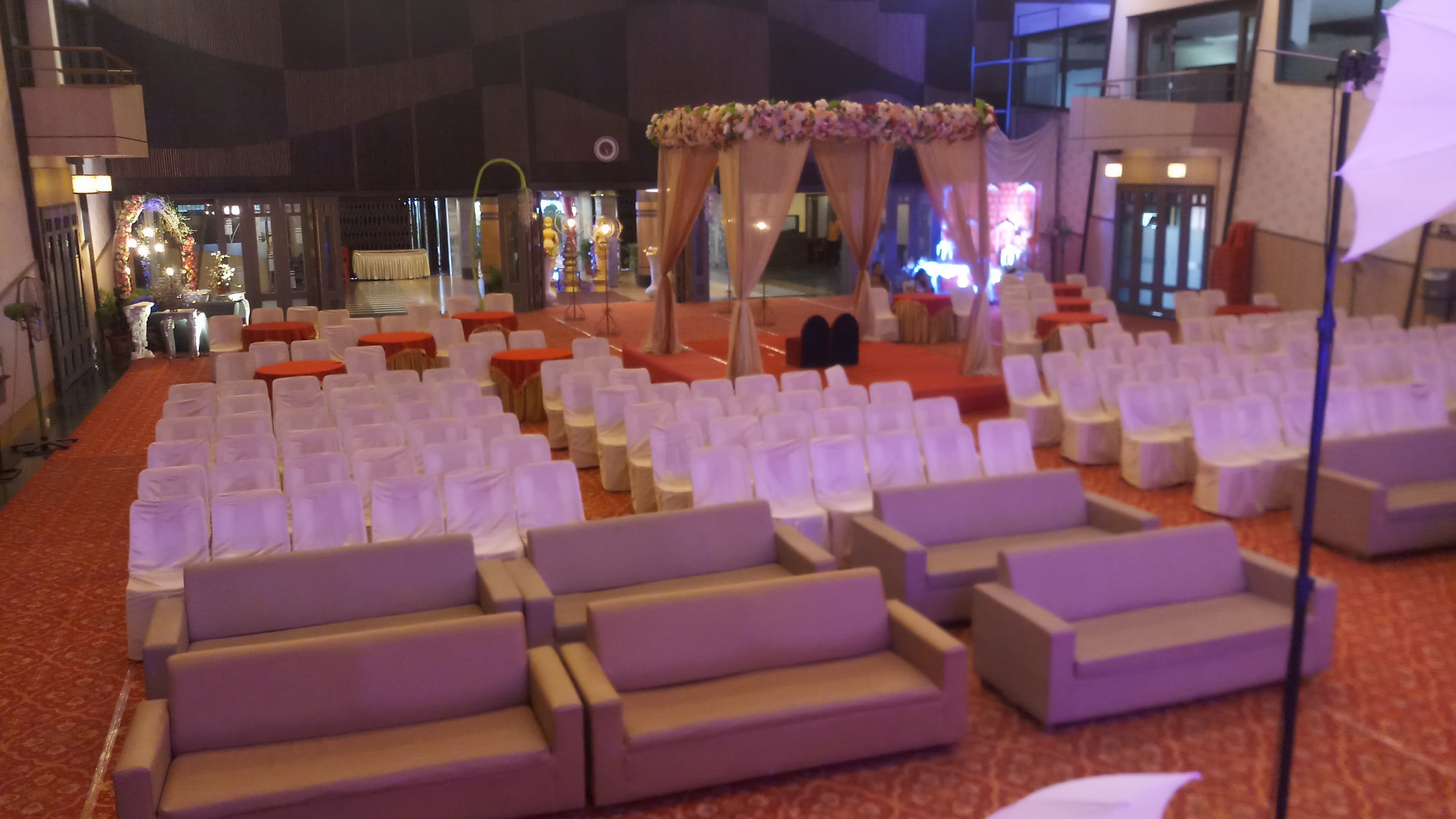 Roopali Convention Center, Belagavi
