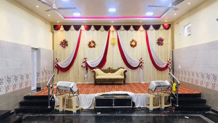 Karunaa Mahal, Erode