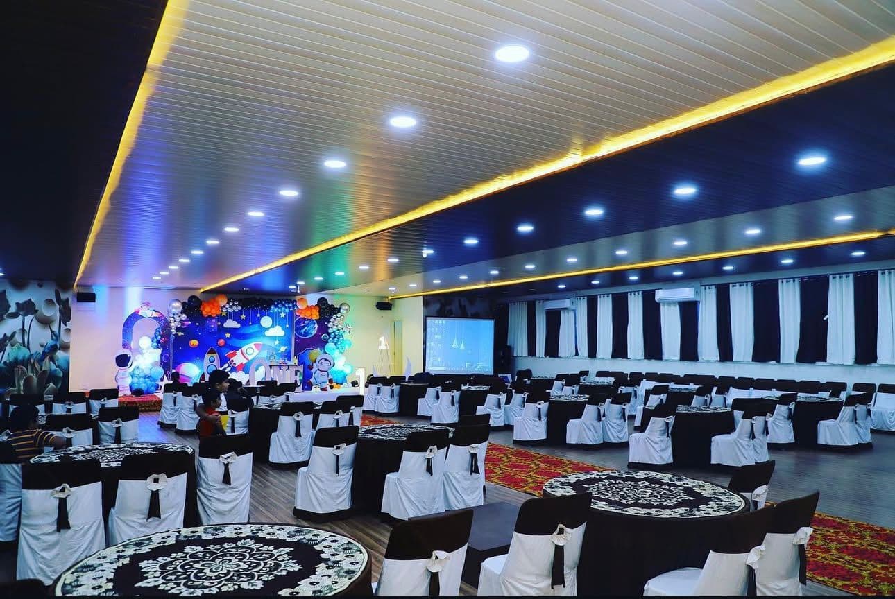 The Pruthvi Paradise Banquet Hall, Hubballi